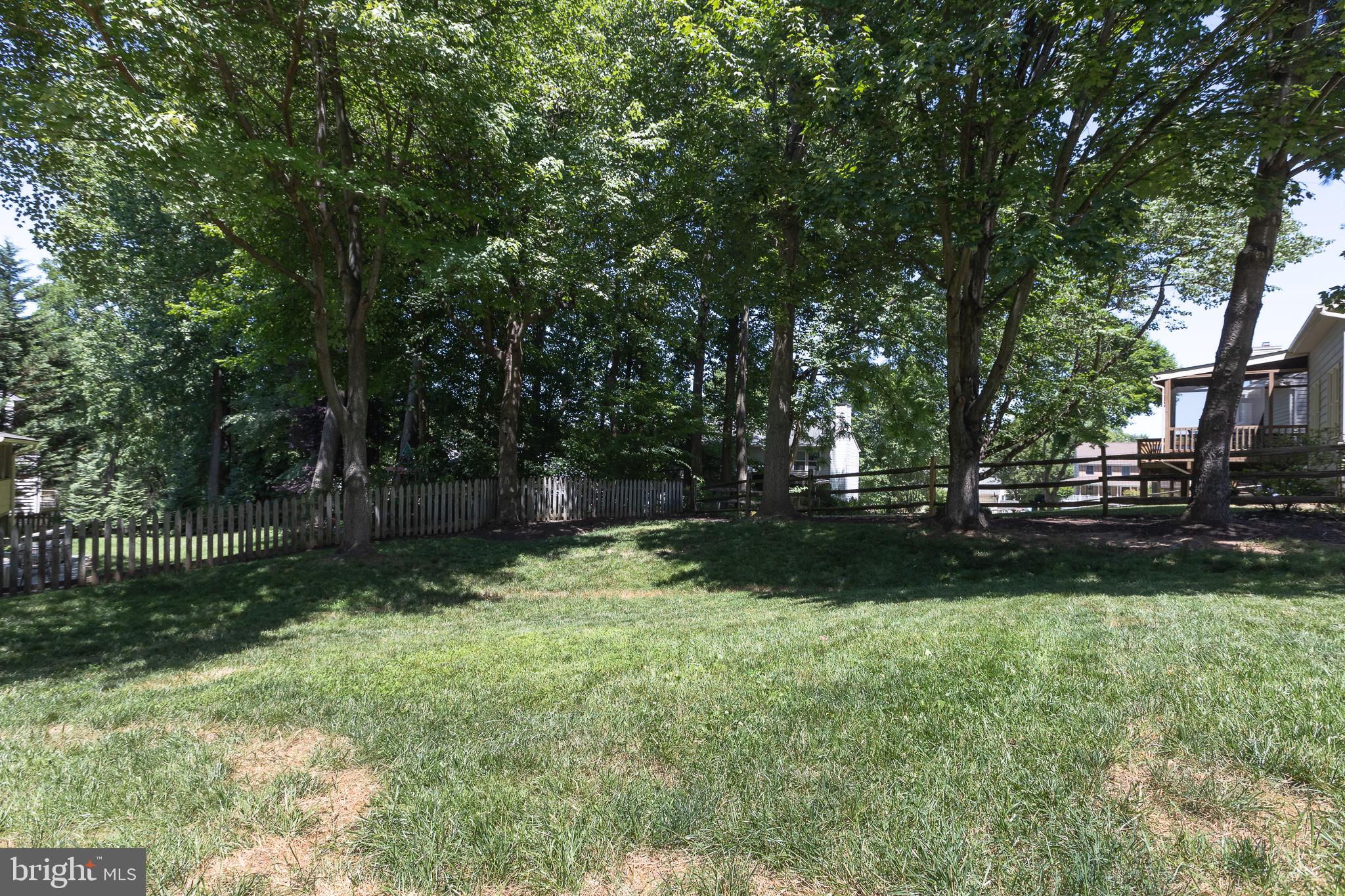 VILLAGE OF RIVER HILL - Residential