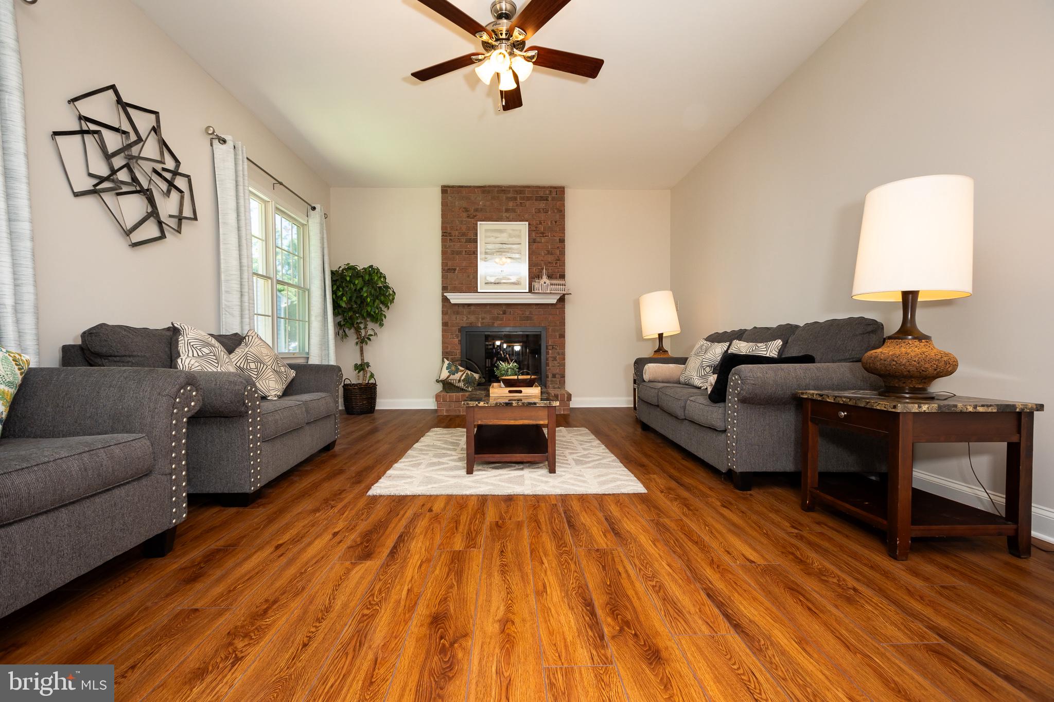 VILLAGE OF RIVER HILL - Residential