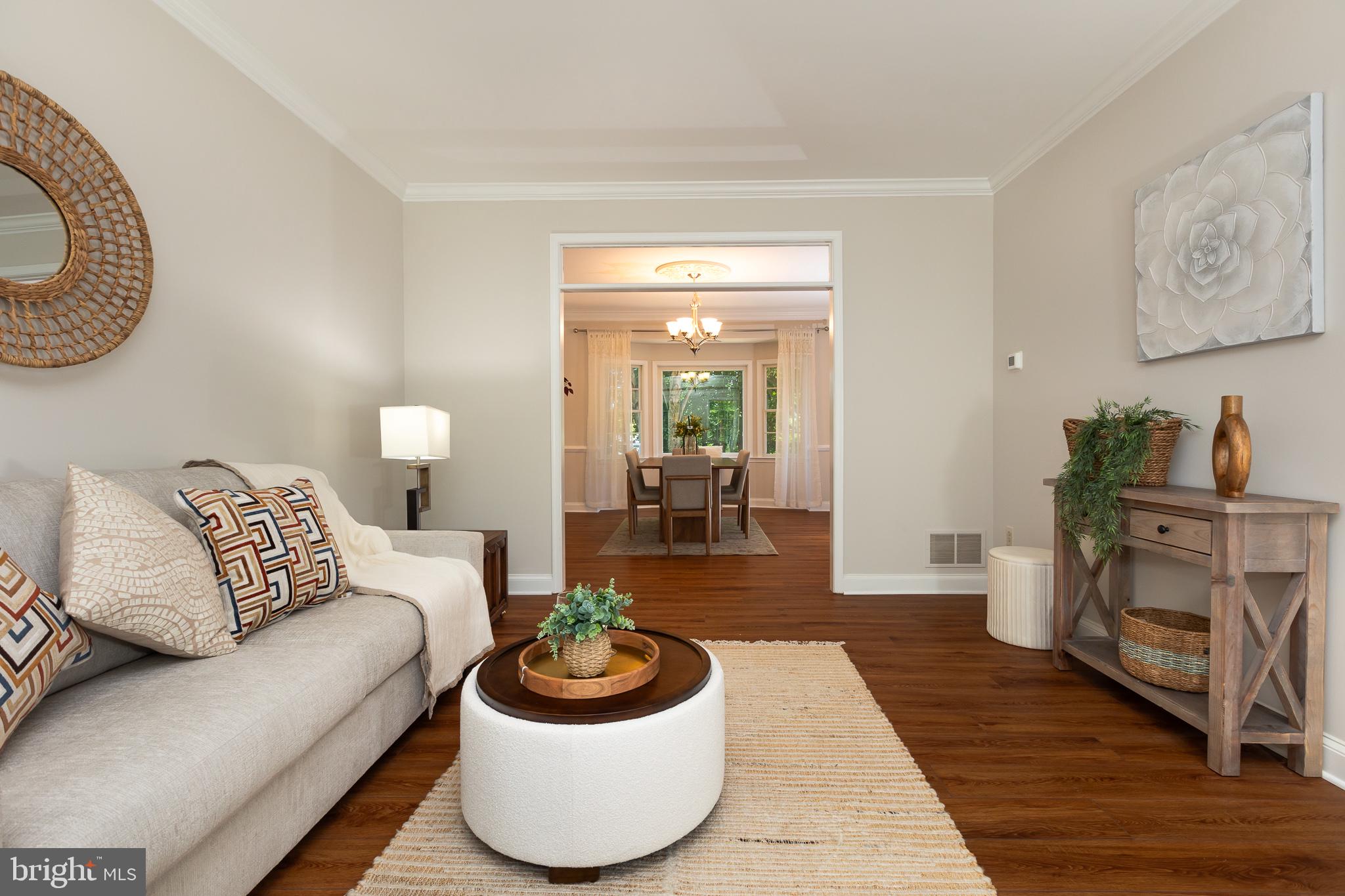 VILLAGE OF RIVER HILL - Residential