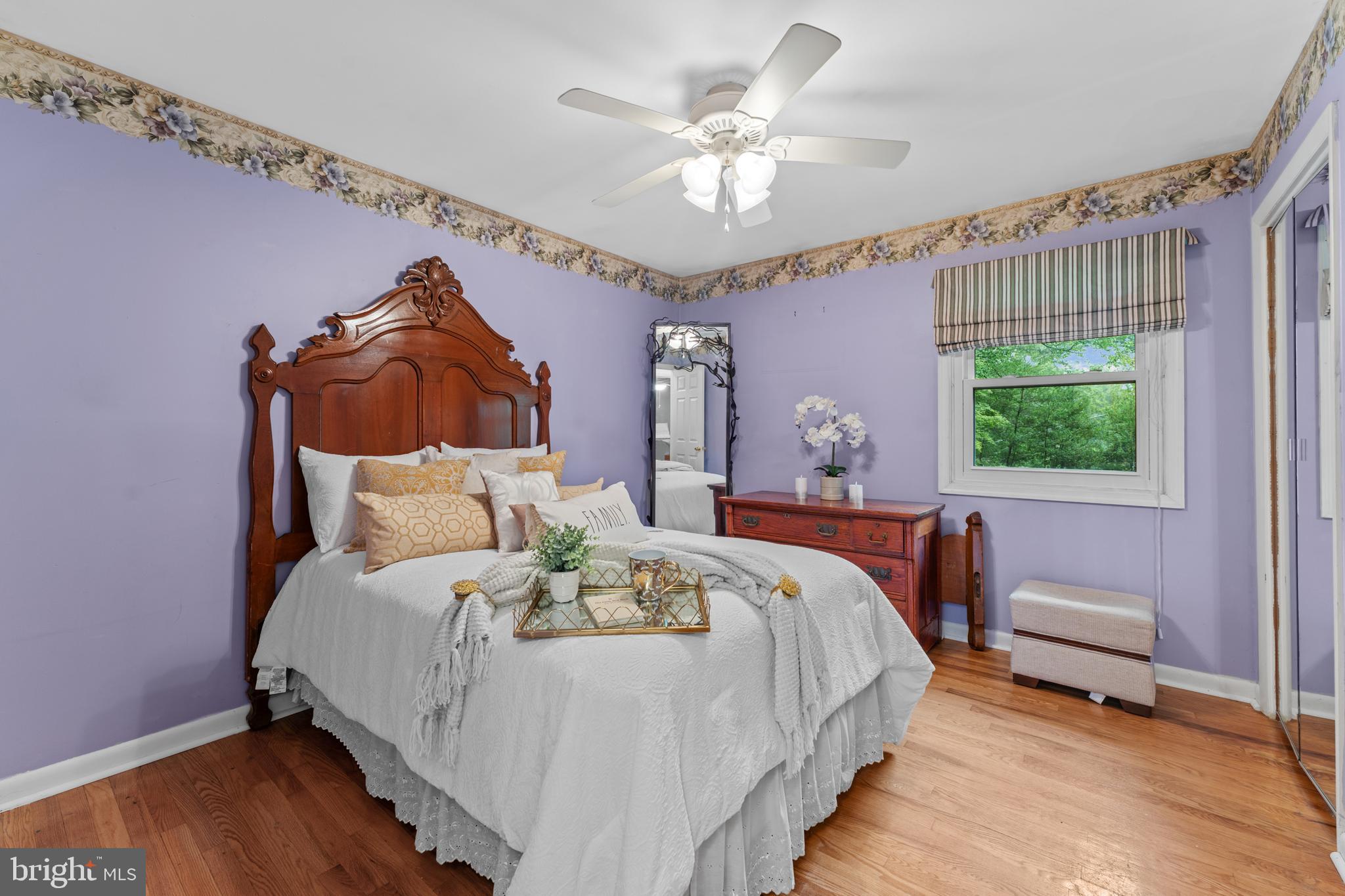 TALL OAKS - Residential