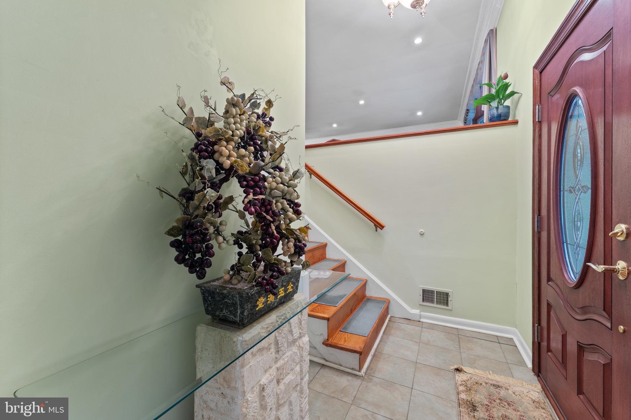 TALL OAKS - Residential