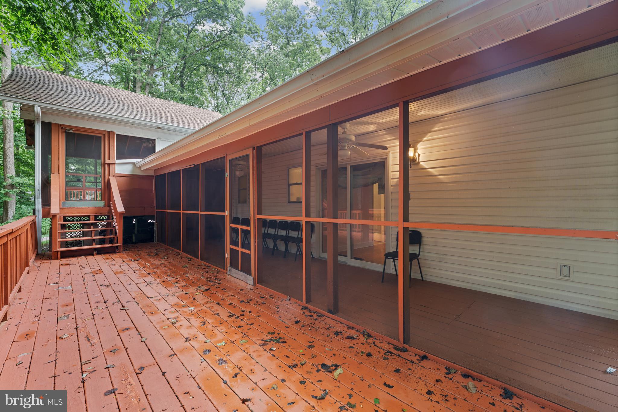 TALL OAKS - Residential