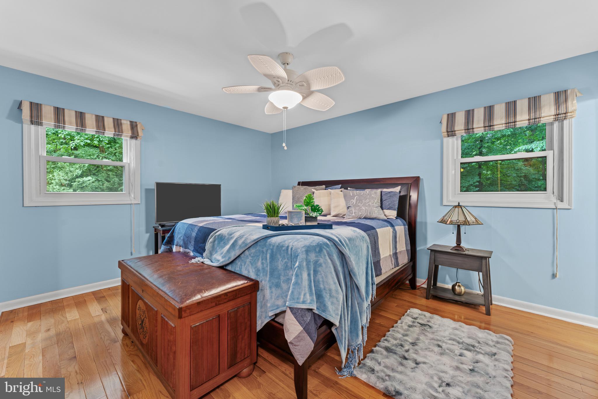 TALL OAKS - Residential