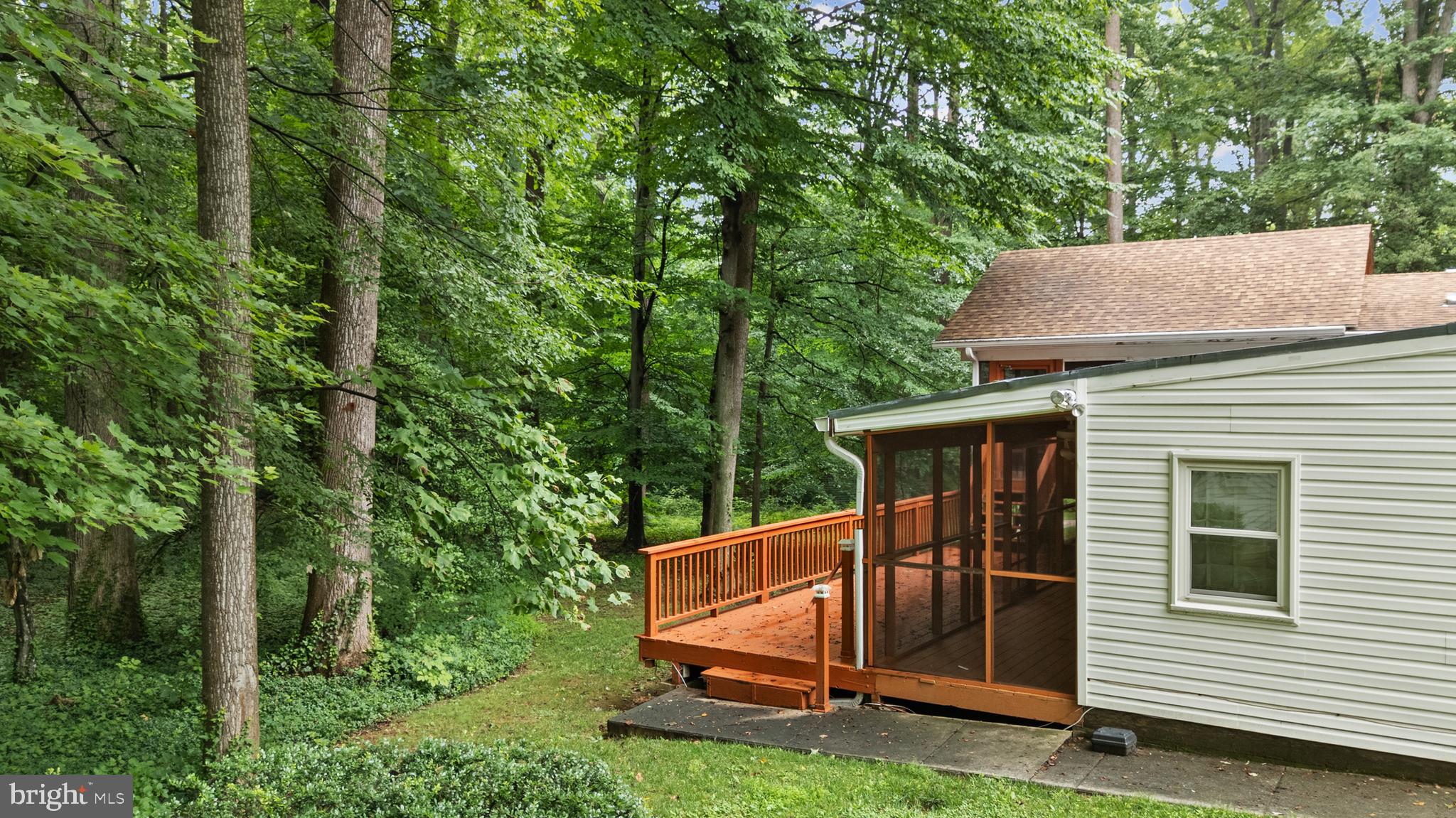 TALL OAKS - Residential