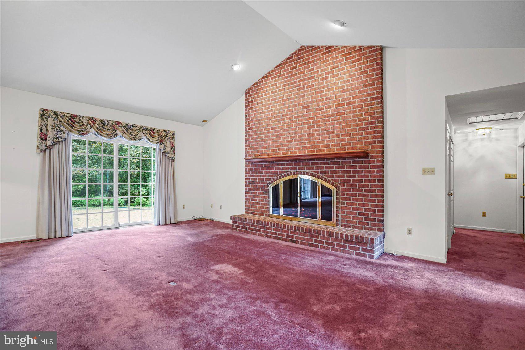 FOLLY QUARTER - Residential