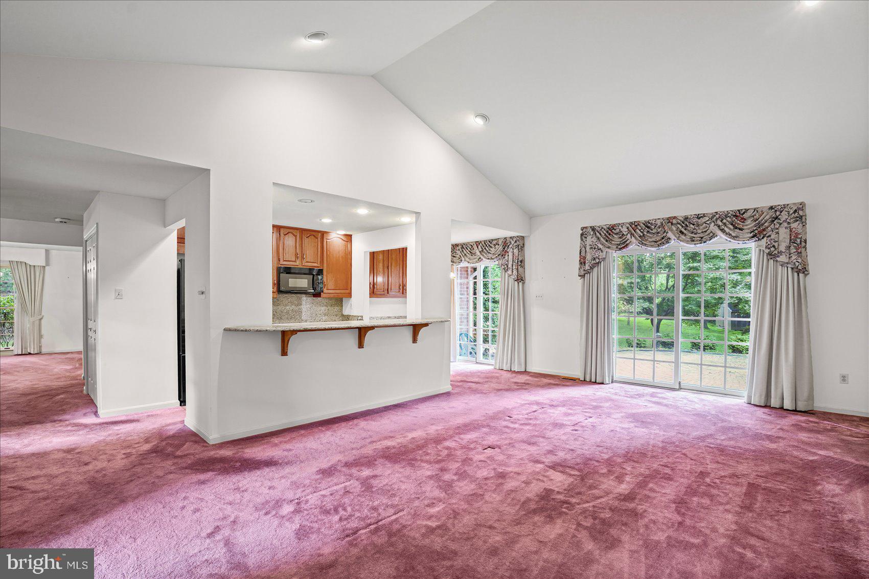 FOLLY QUARTER - Residential