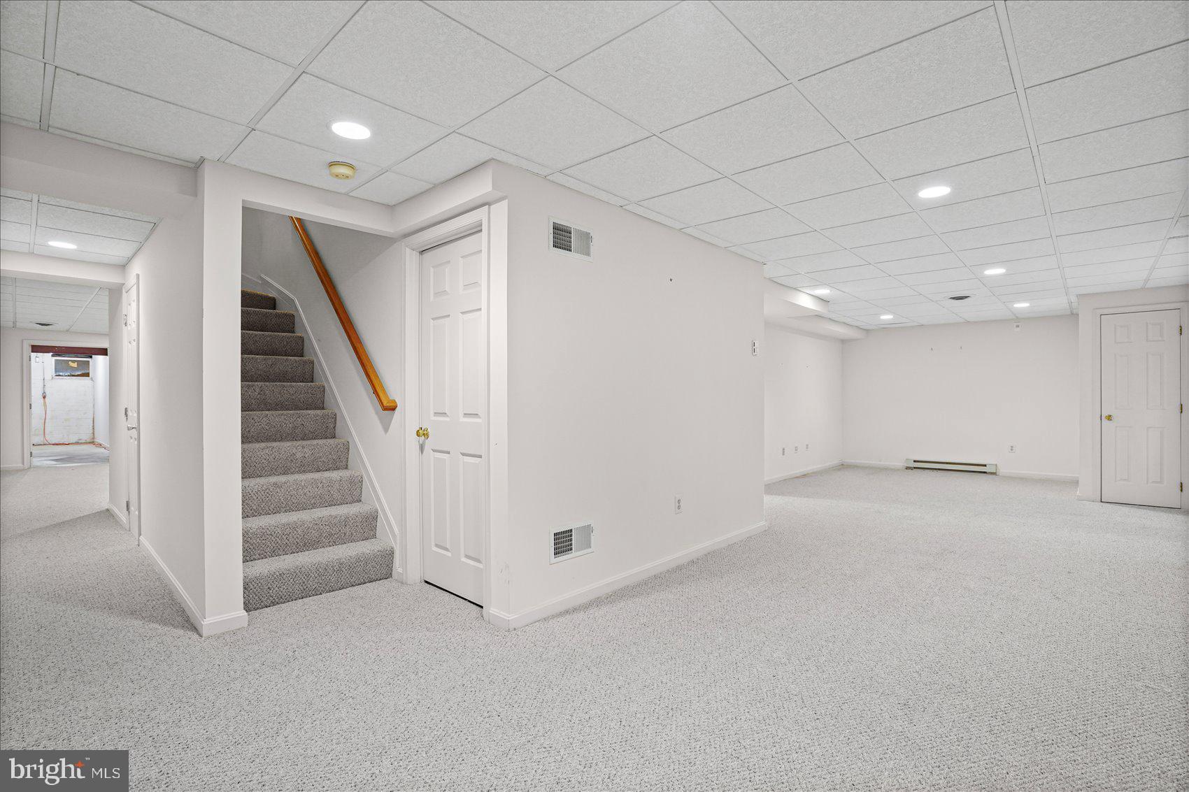 FOLLY QUARTER - Residential