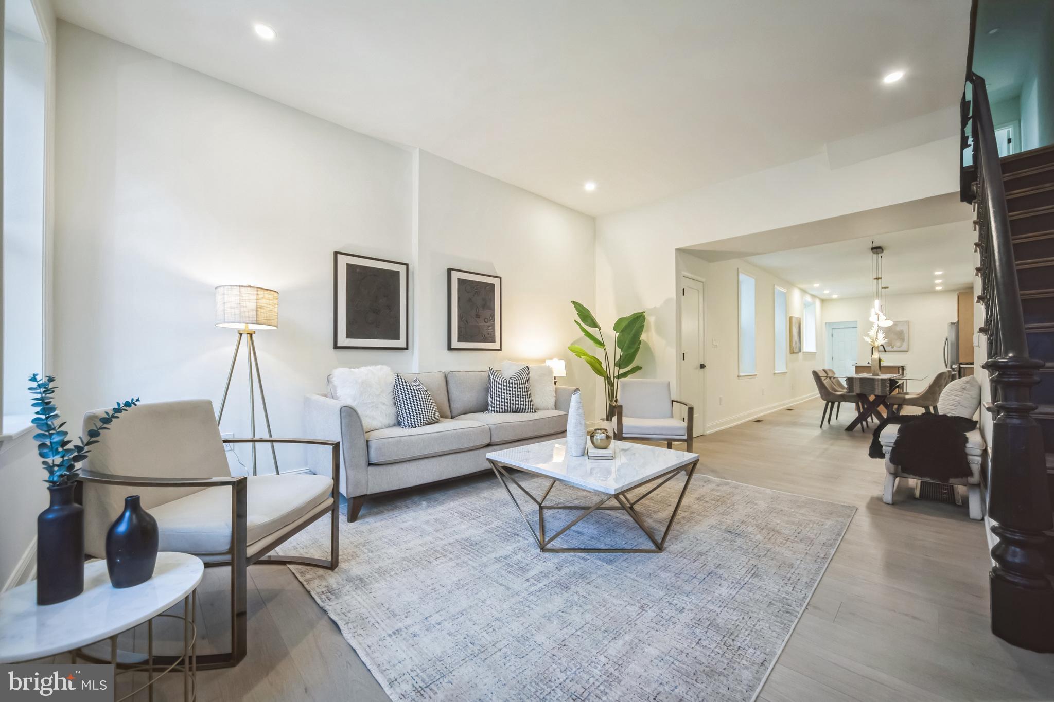PASSYUNK SQUARE - Residential