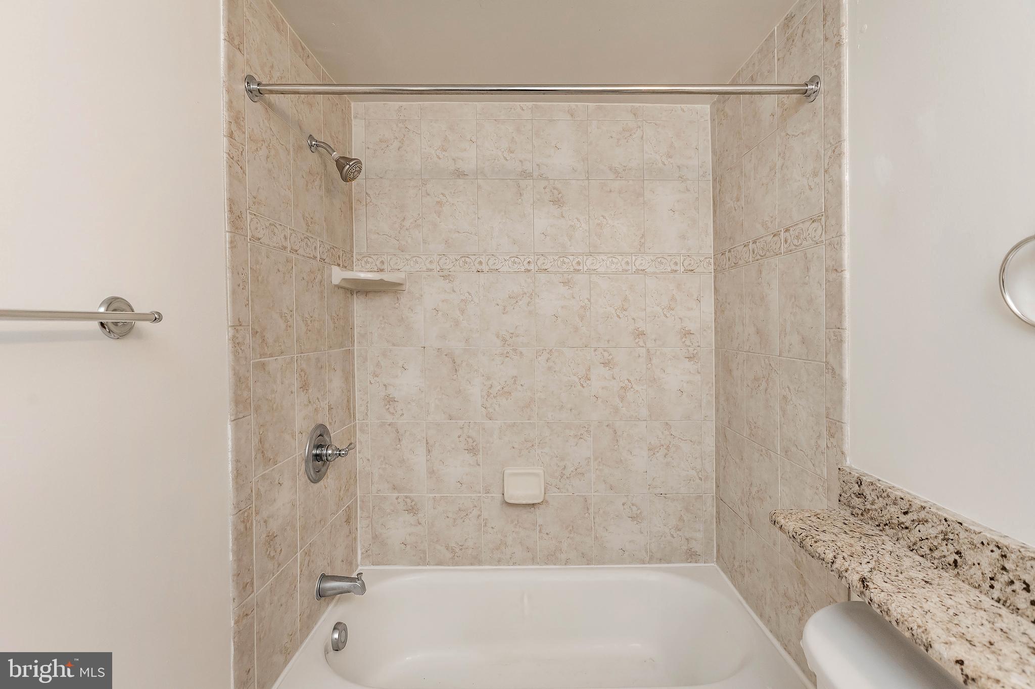 FAIRMONT PLAZA - Residential