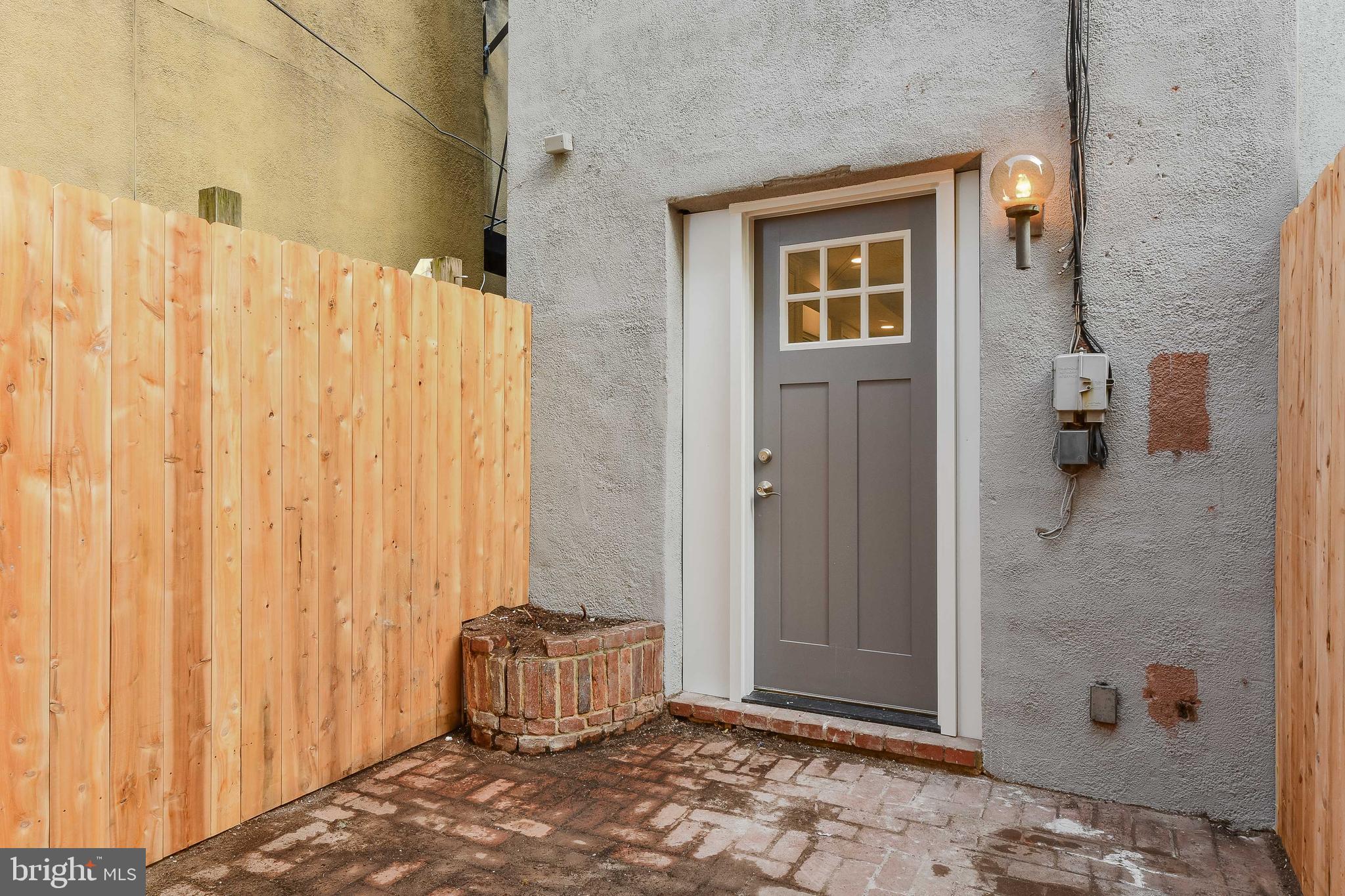FEDERAL HILL HISTORIC DISTRICT - Residential Lease