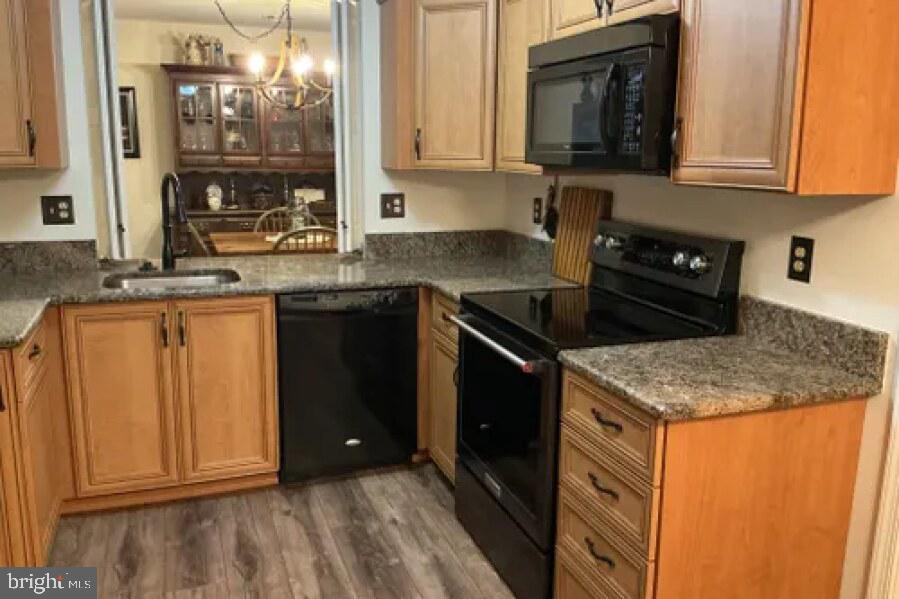 RIDGEVIEW - Residential