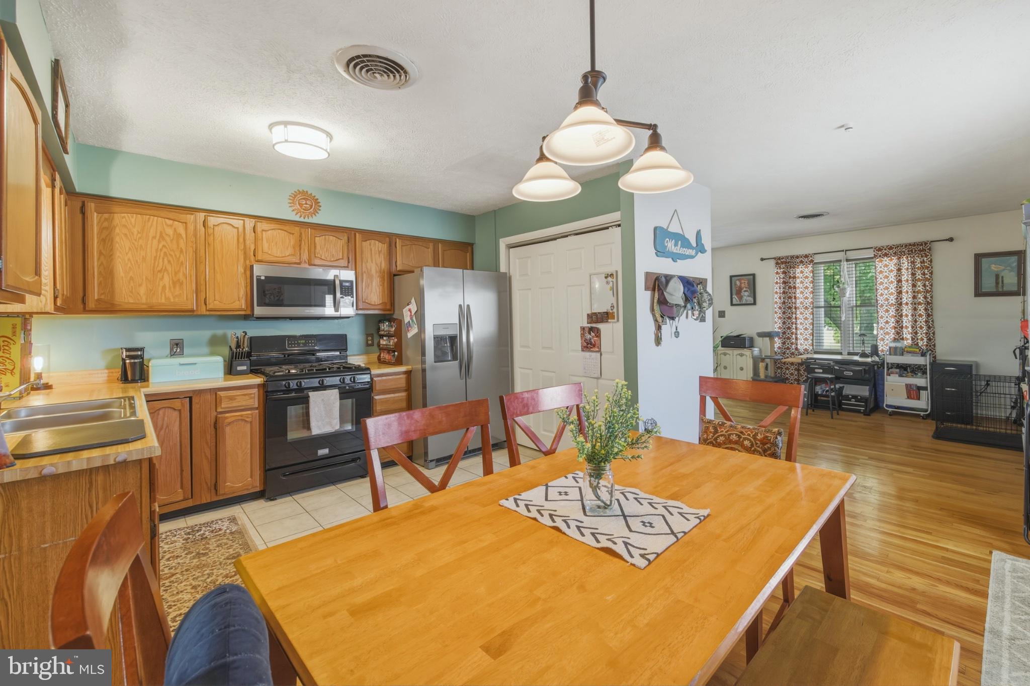 THE VILLAGE AT LAKESIDE - Residential