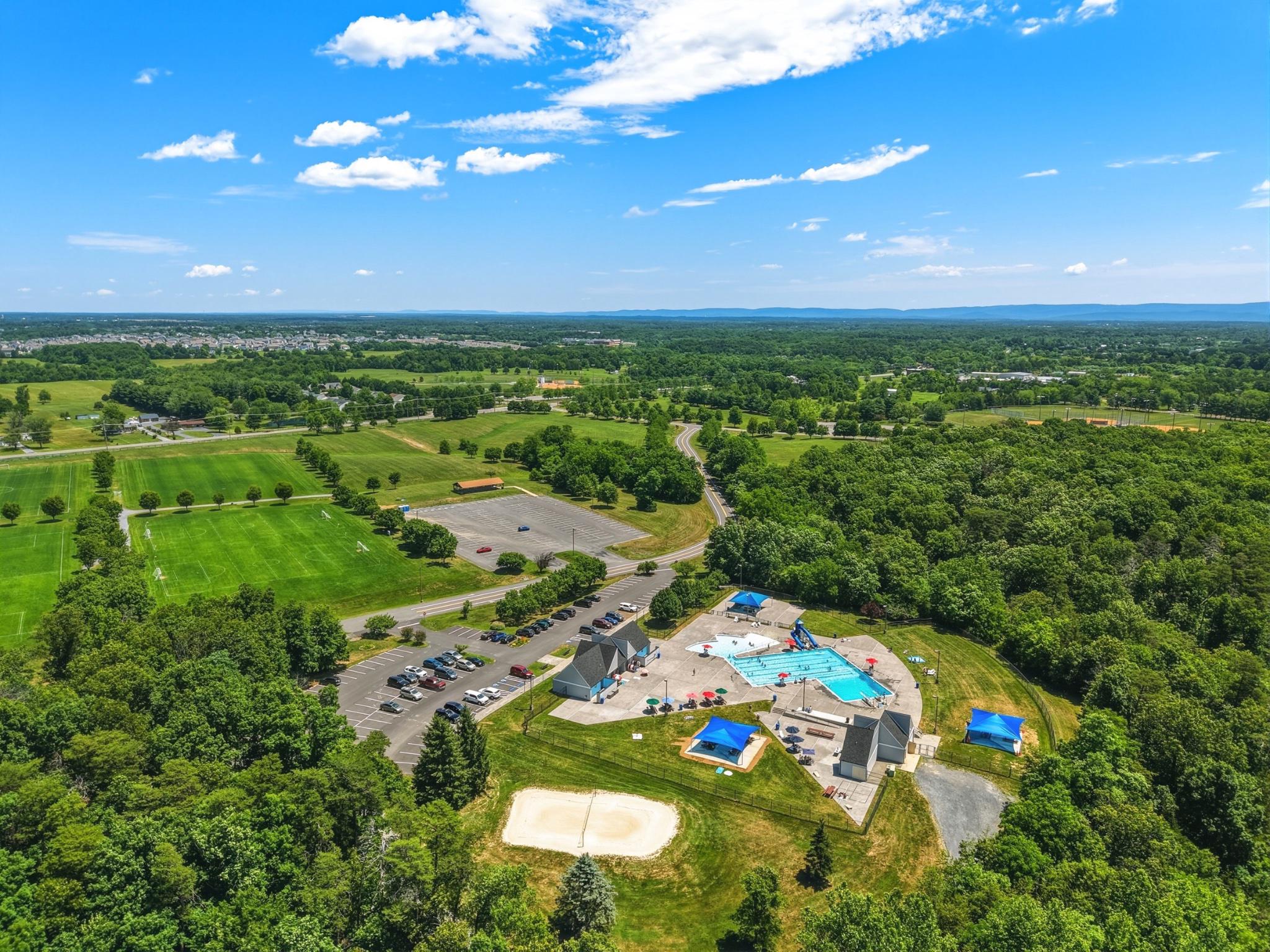 THE VILLAGE AT LAKESIDE - Residential