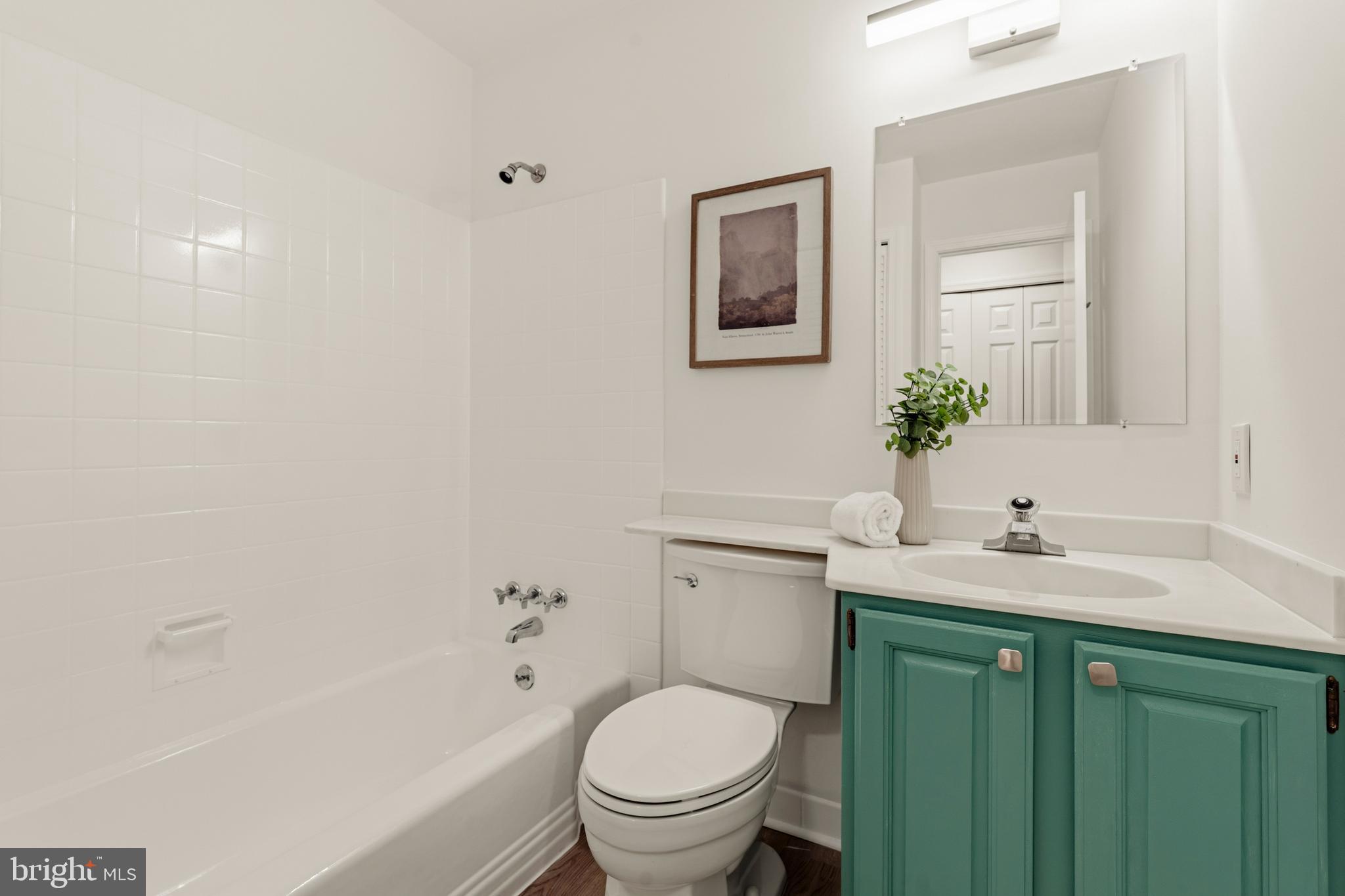TILDEN WOODS - Residential