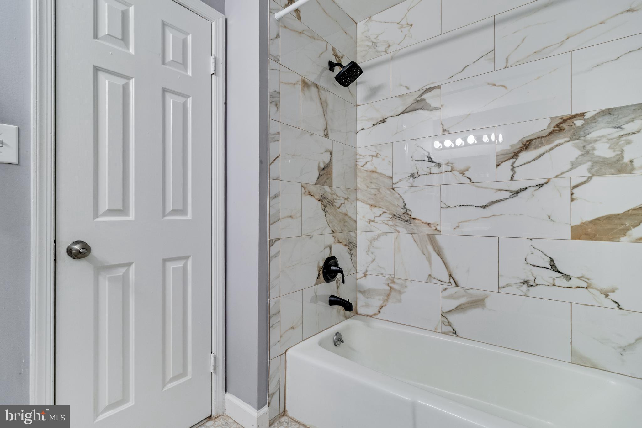 HICKORY RIDGE LA PLATA - Residential