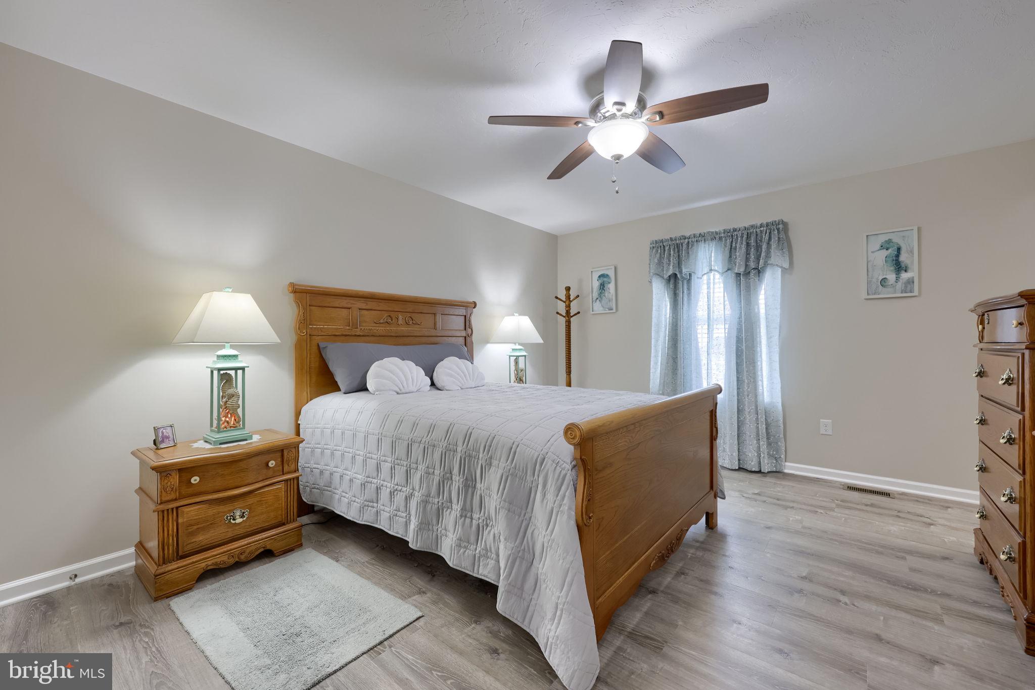 JACKSON HEIGHTS - Residential