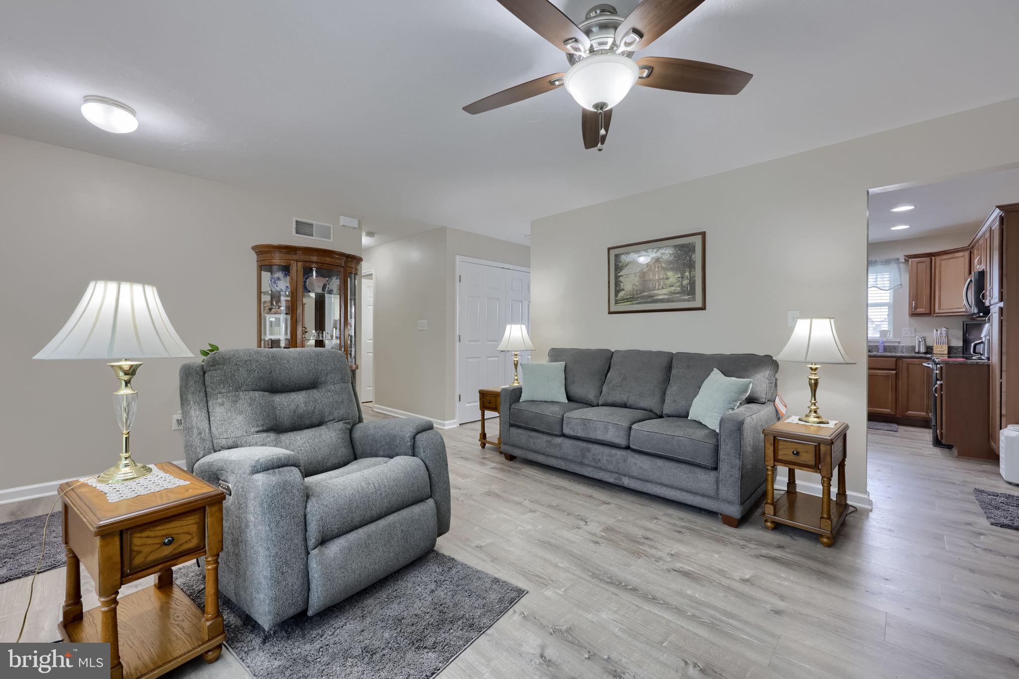 JACKSON HEIGHTS - Residential