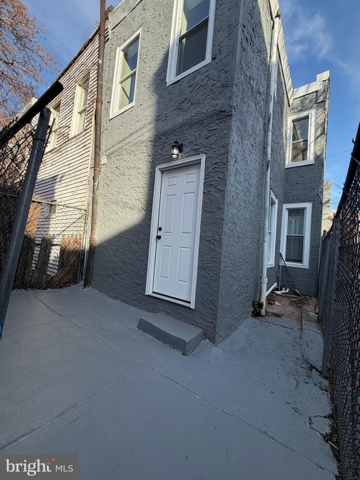 PHILADELPHIA - Residential