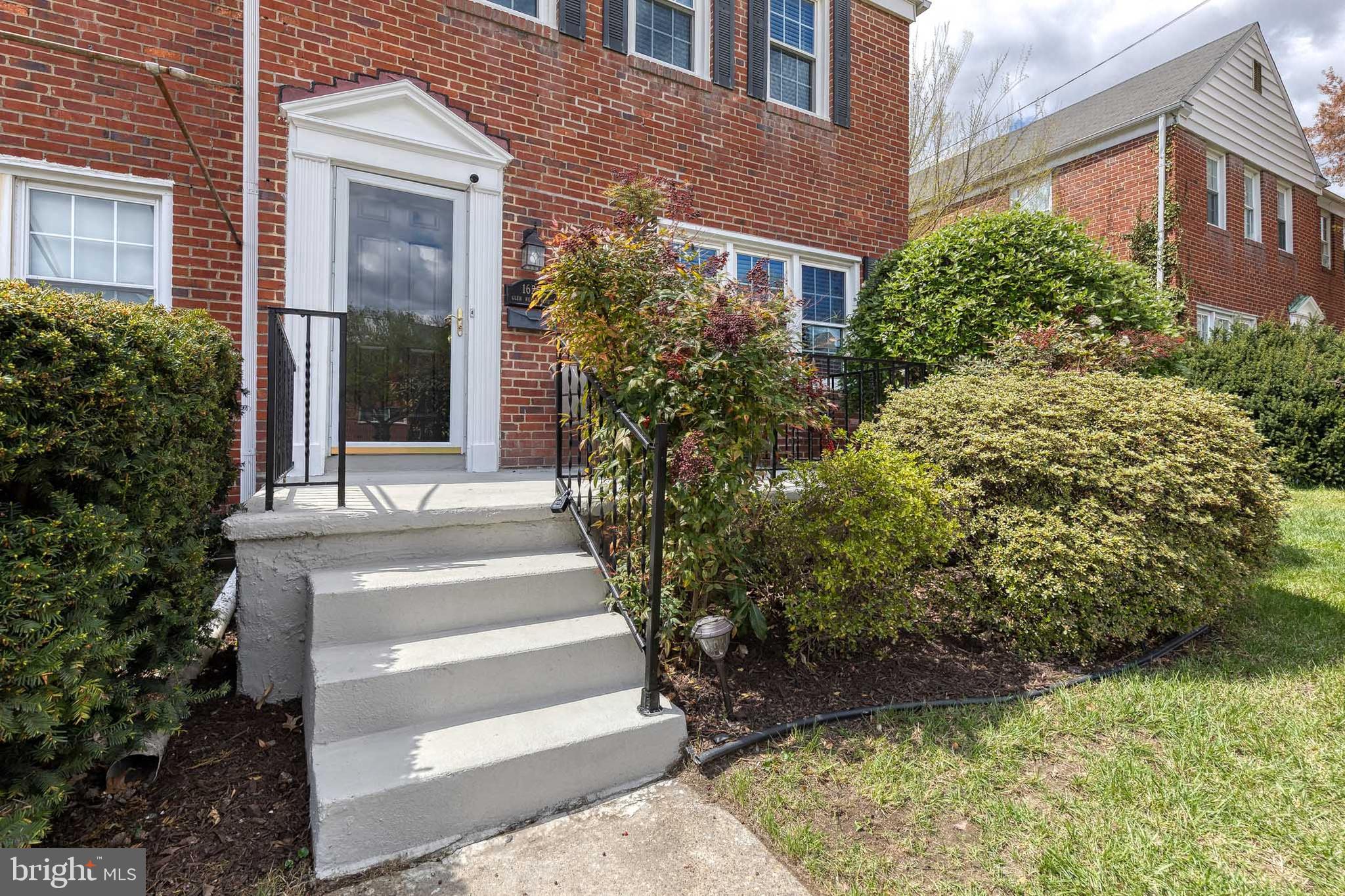 LOCH RAVEN VILLAGE - Residential