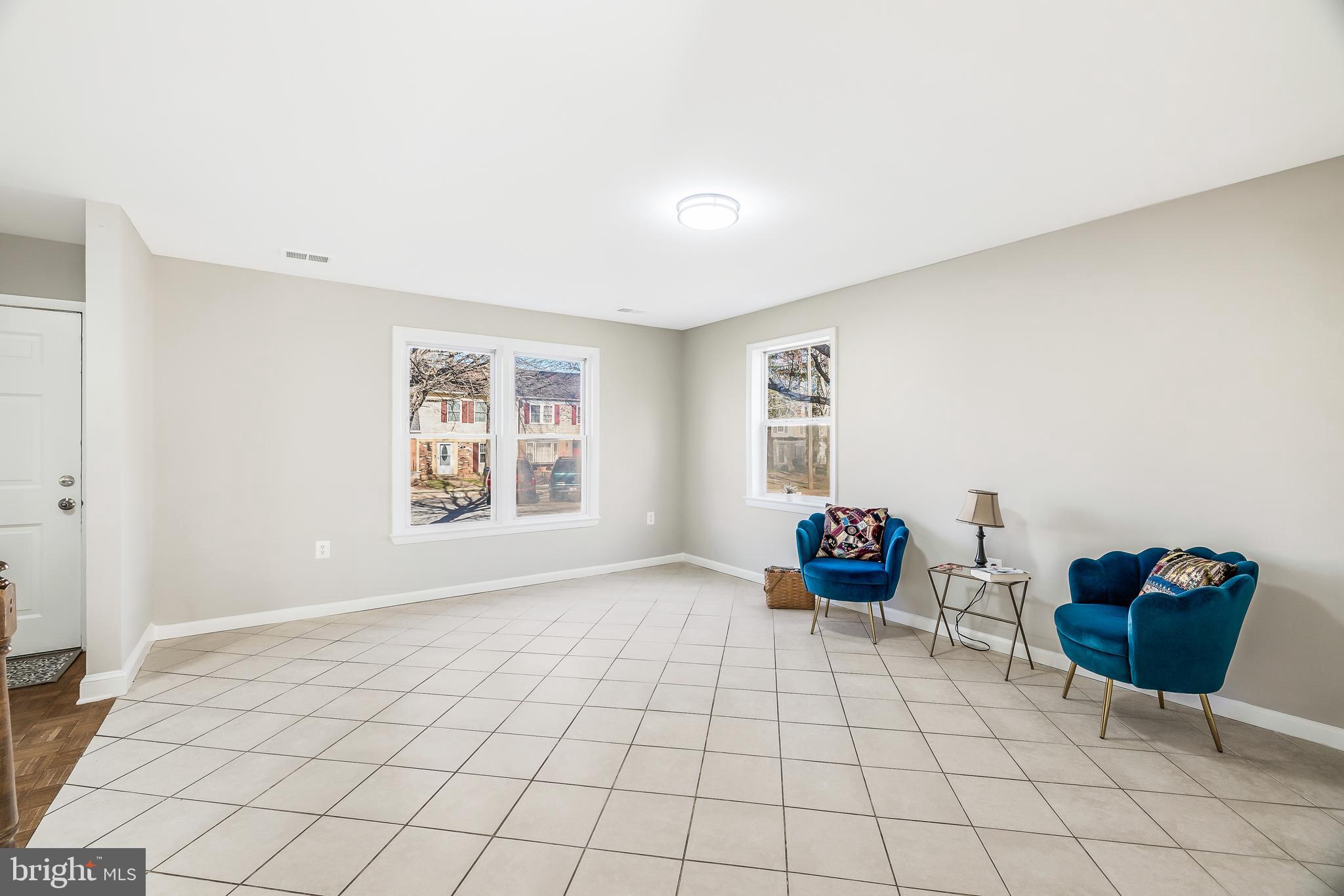 BRISTOE STATION - Residential