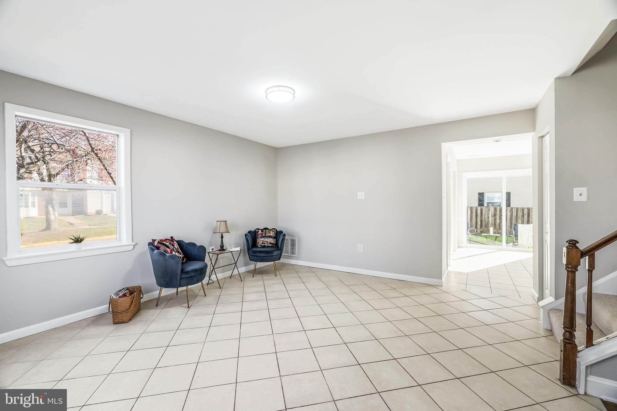BRISTOE STATION - Residential