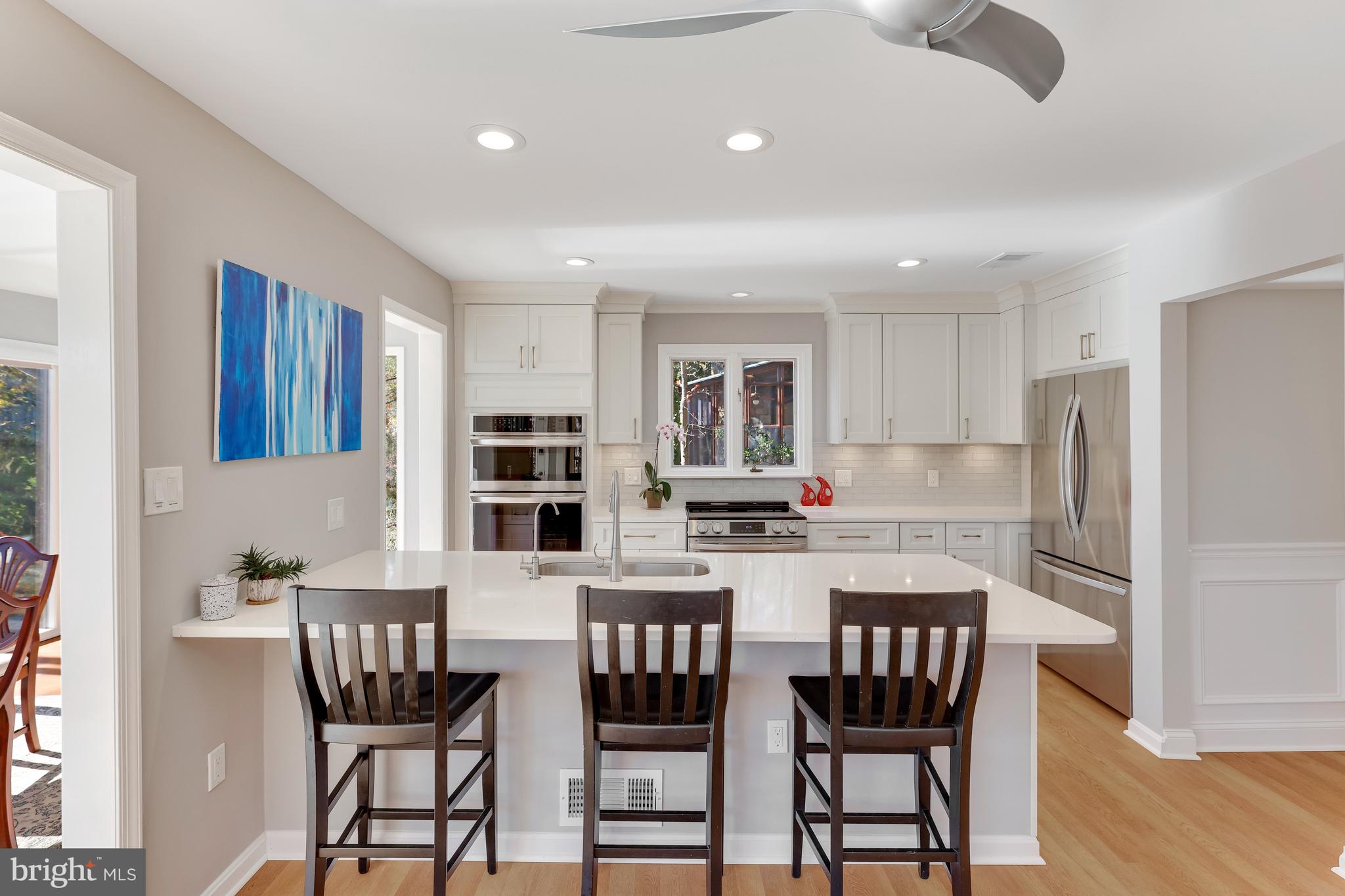 RESTON - Residential