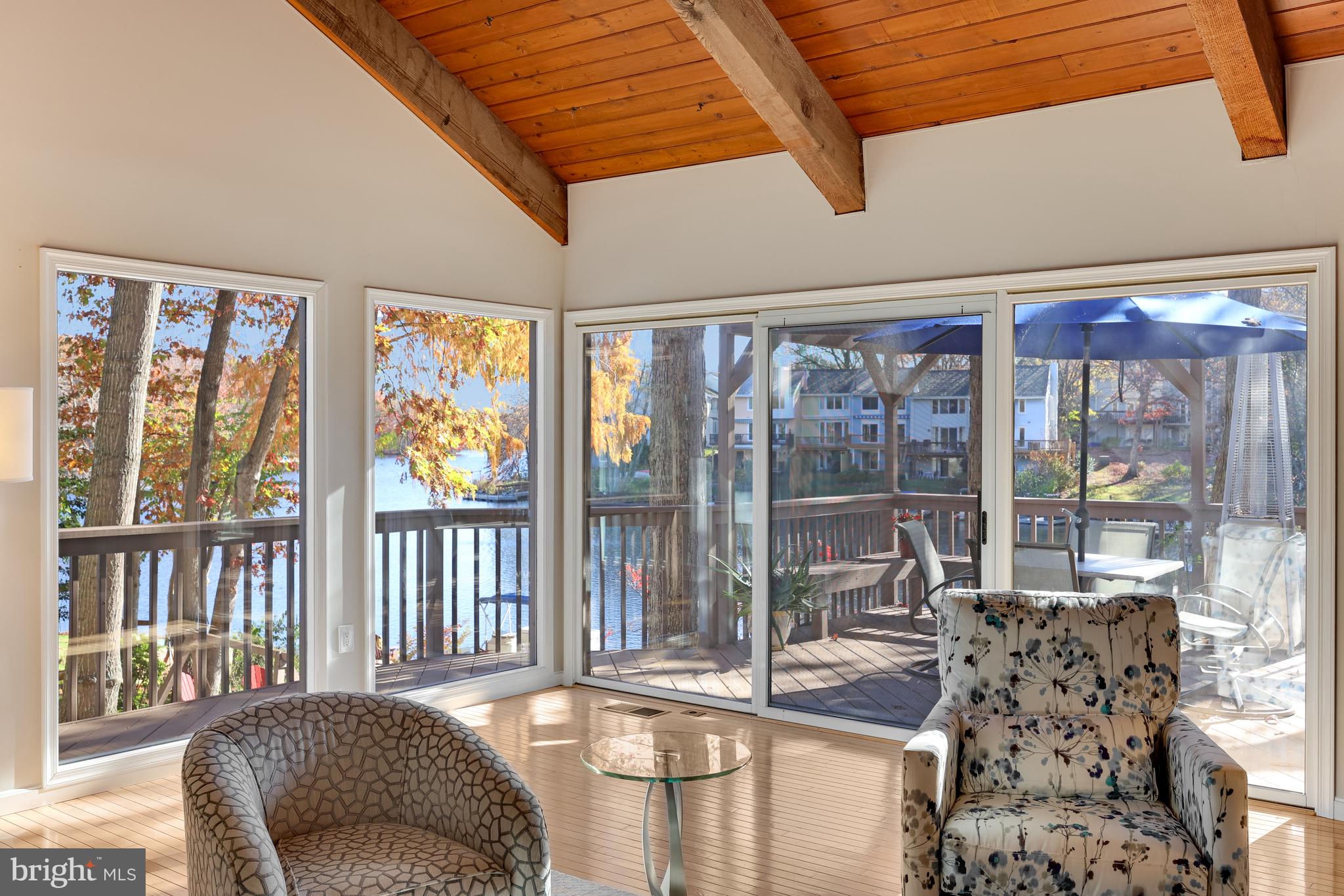 RESTON - Residential