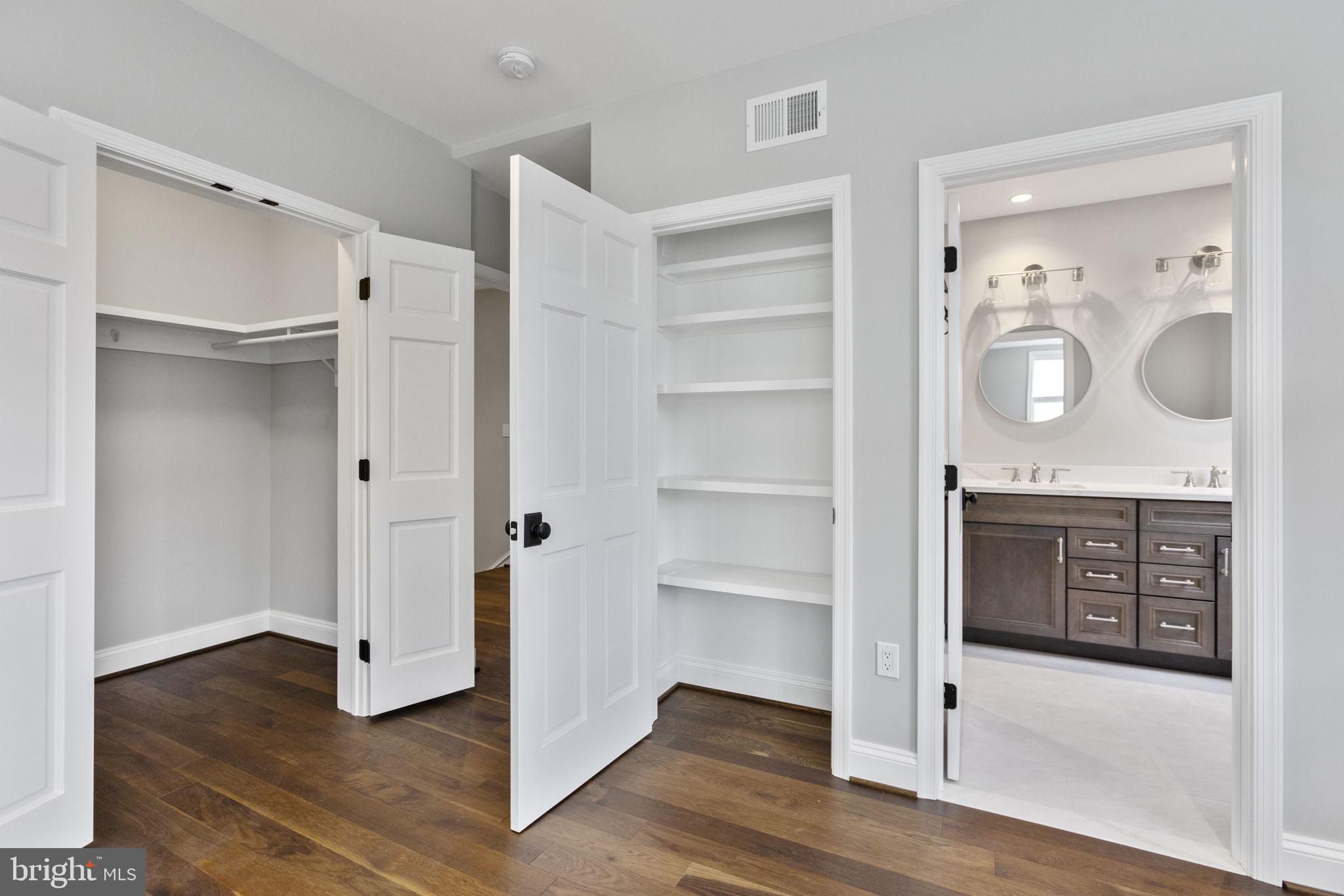 PARKER GRAY - Residential Lease