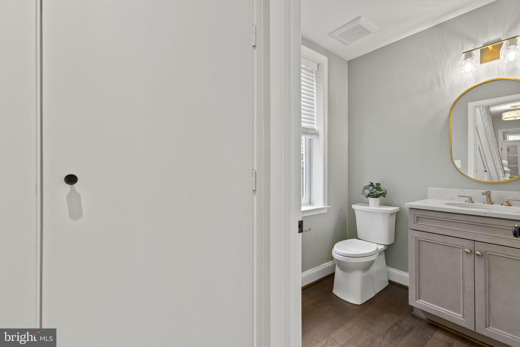 PARKER GRAY - Residential Lease