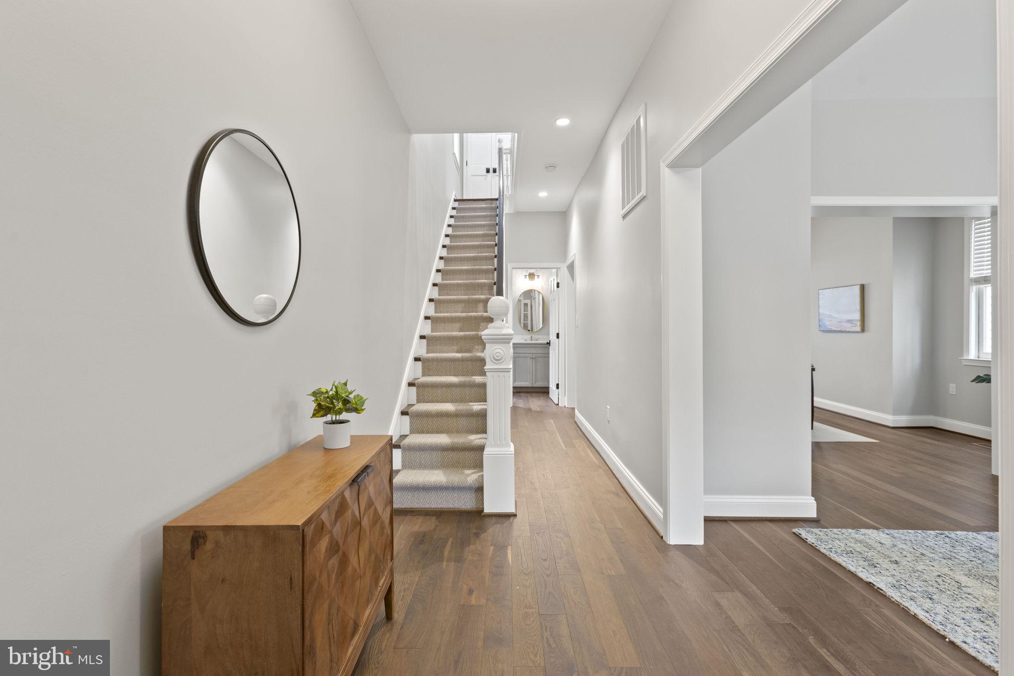 PARKER GRAY - Residential Lease