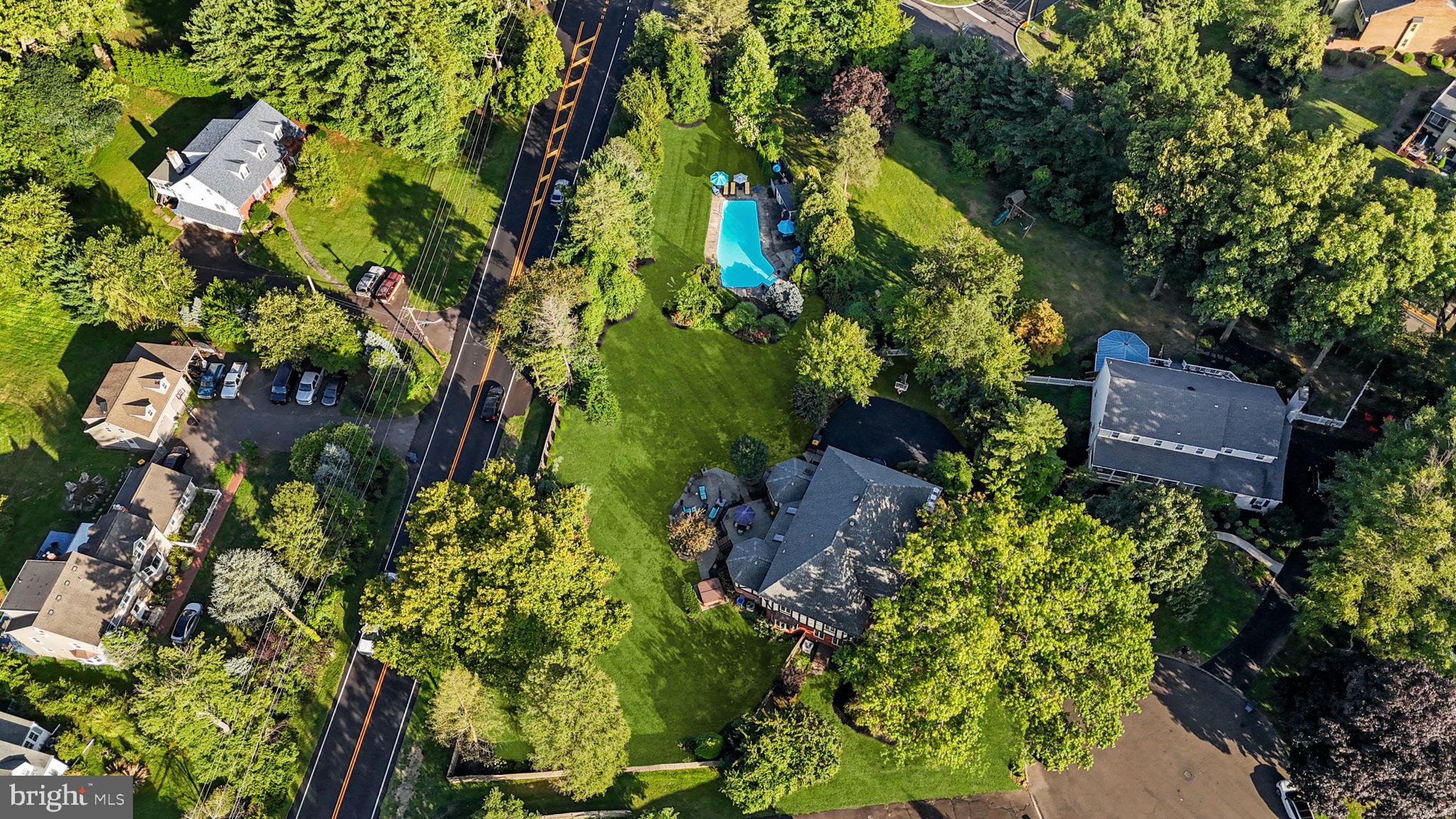 WYNNEWOOD - Residential