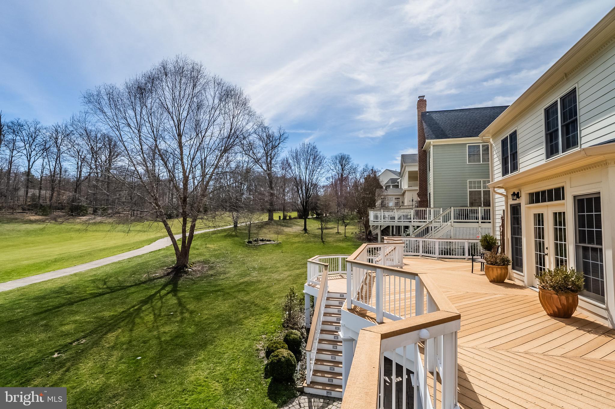 RIVER FALLS - Residential