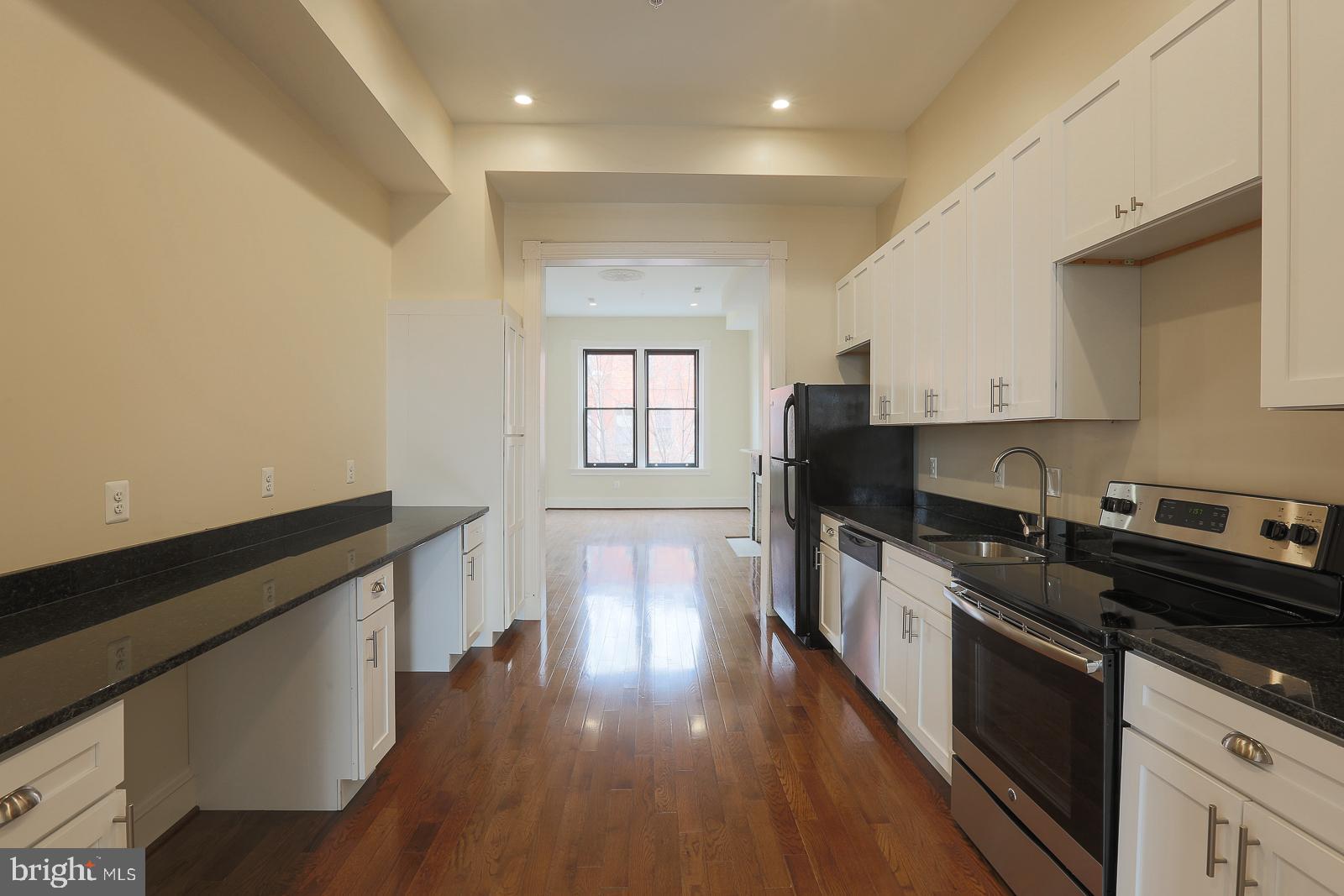 CHARLES VILLAGE - Residential Income