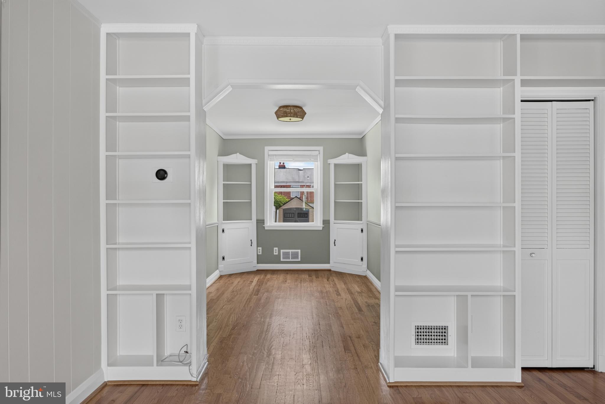 GAYLORD MANOR - Residential
