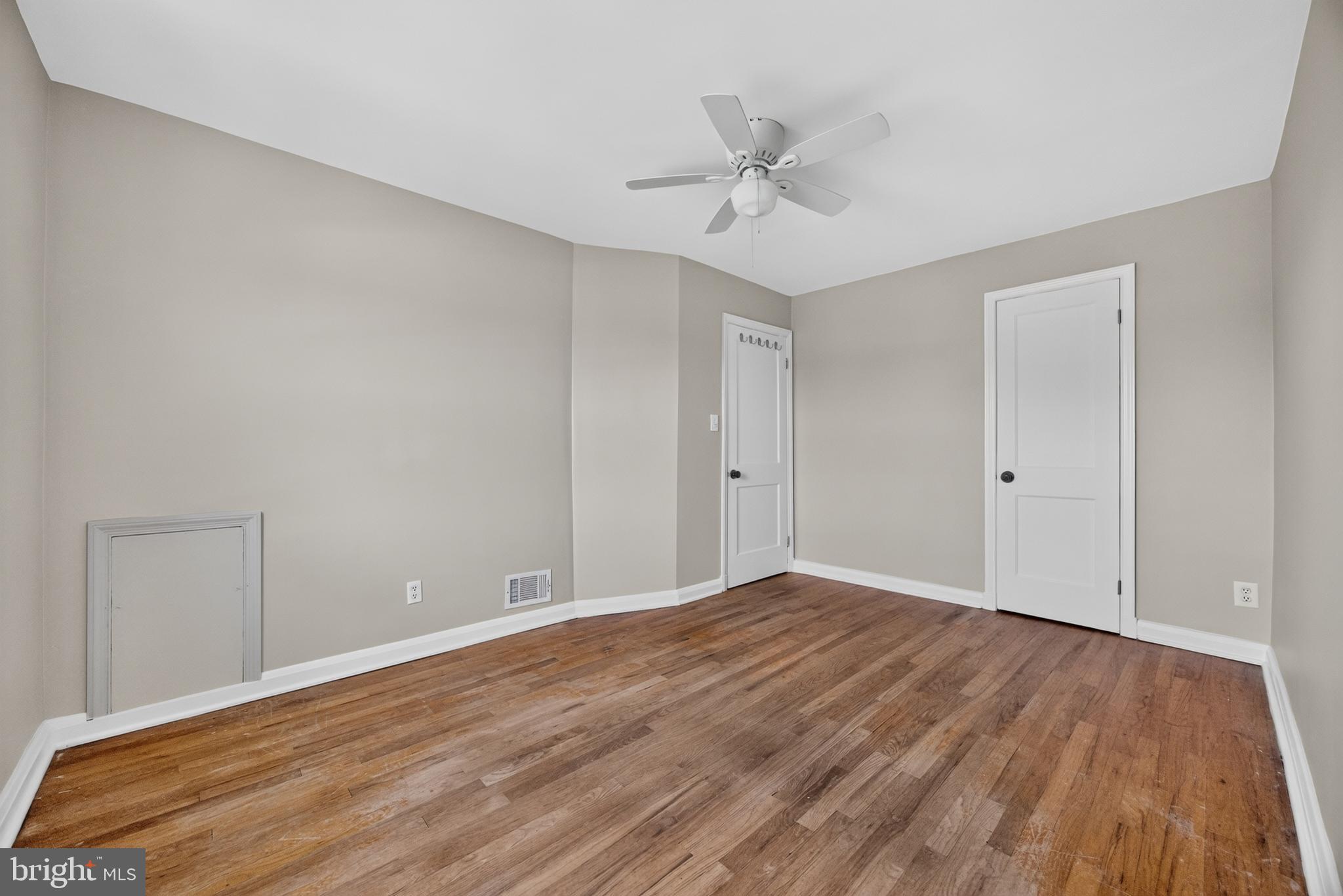 GAYLORD MANOR - Residential