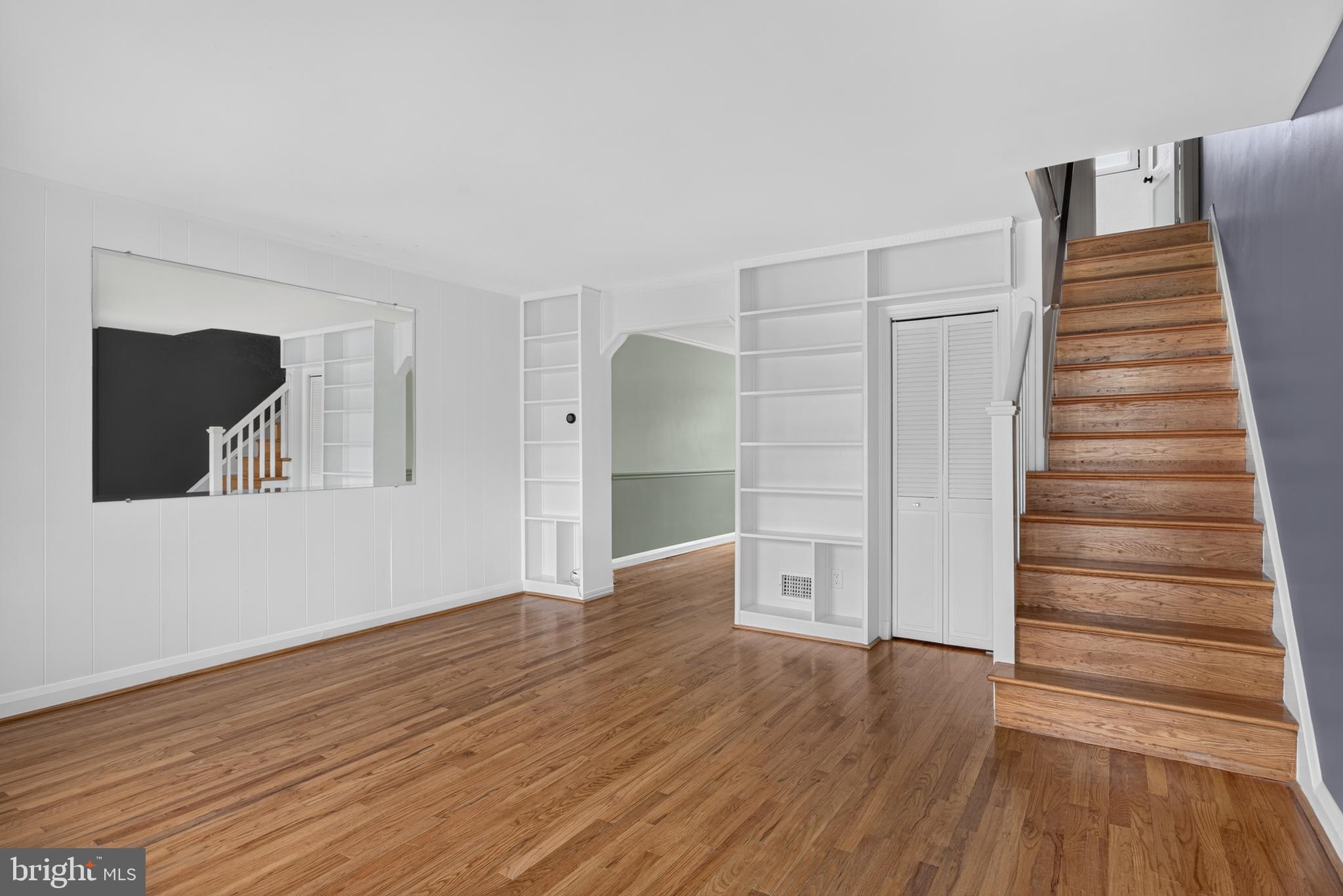 GAYLORD MANOR - Residential