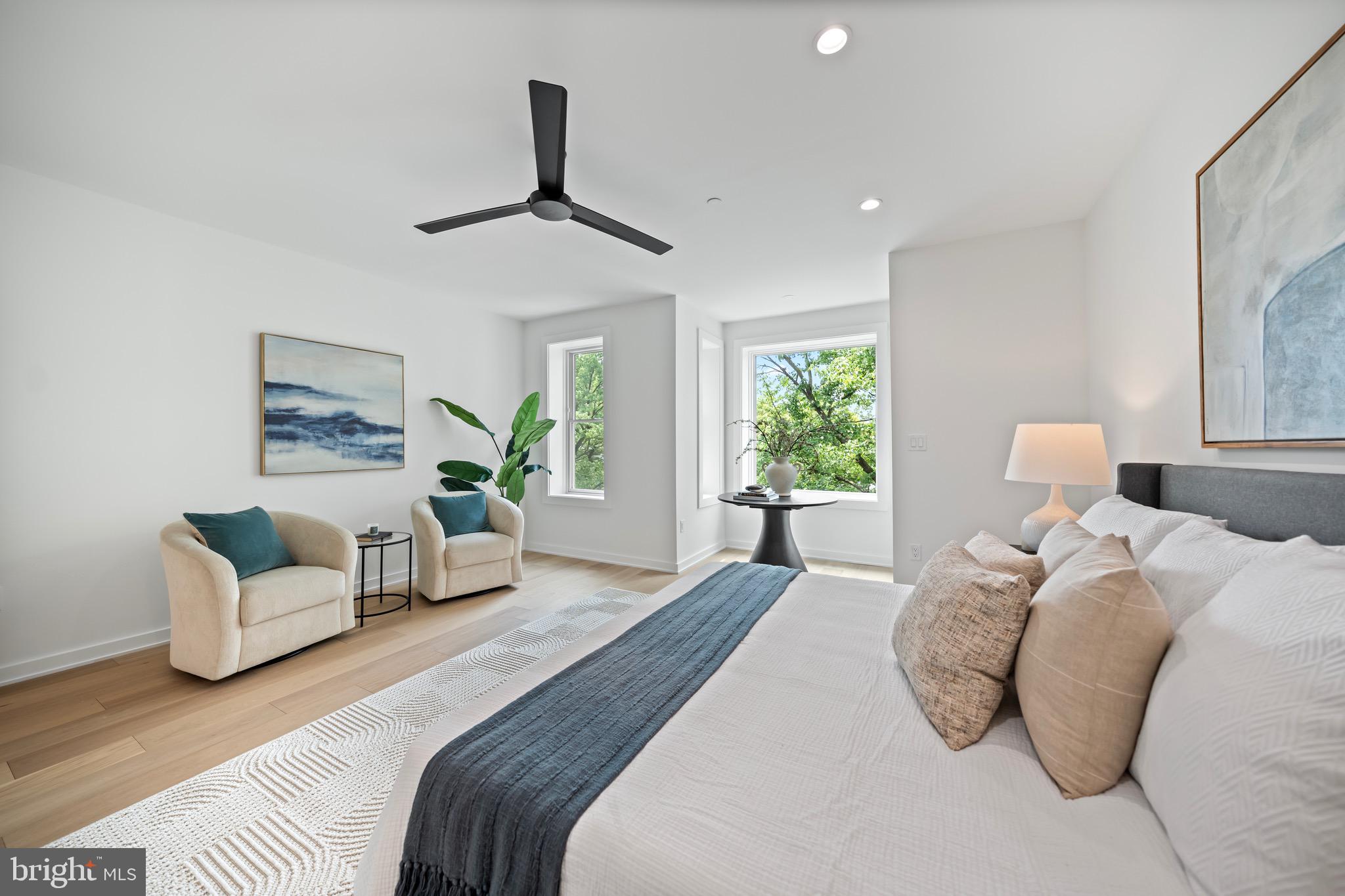 CAPITOL HILL - Residential Income