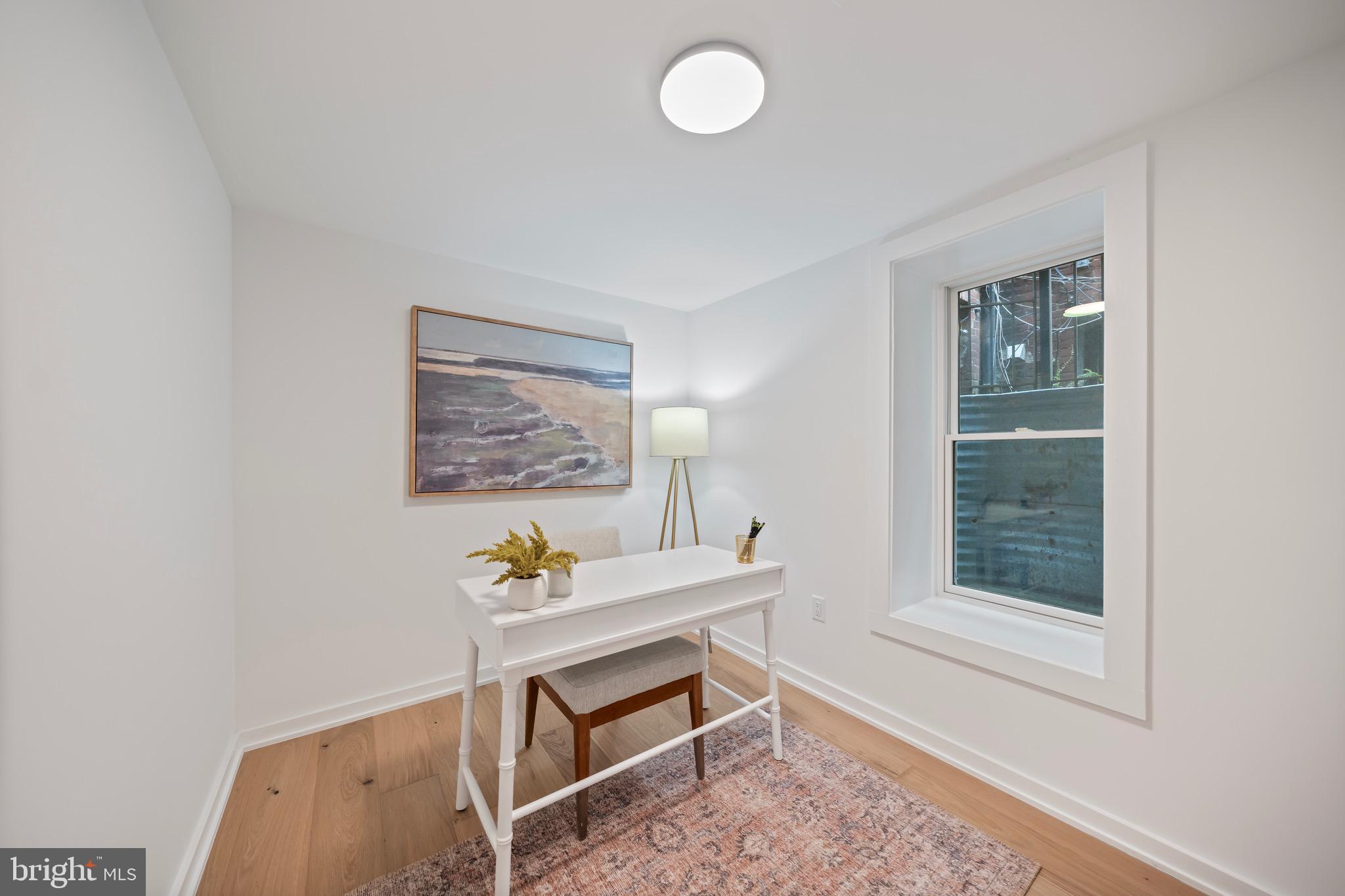CAPITOL HILL - Residential Income