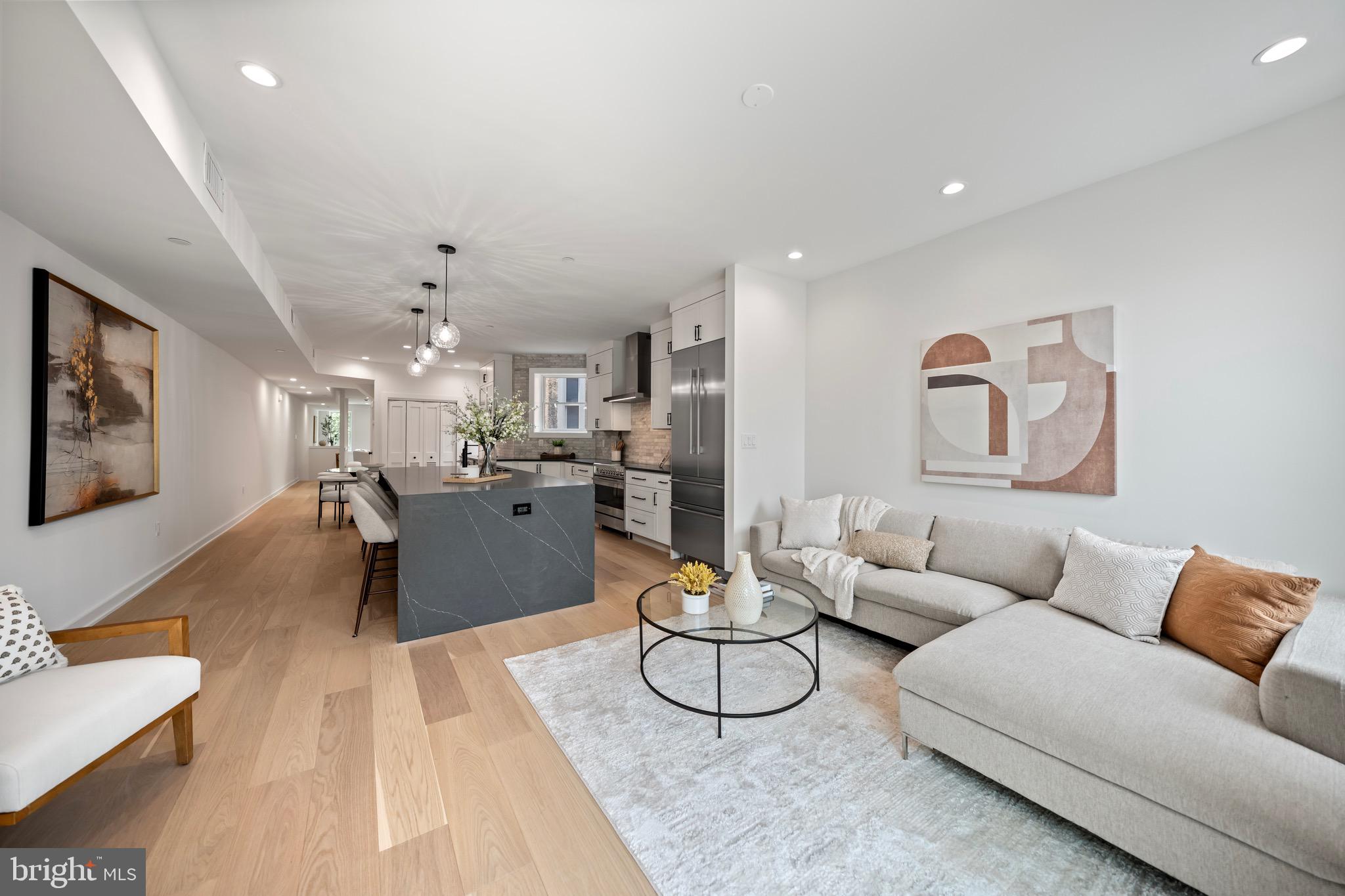 CAPITOL HILL - Residential Income