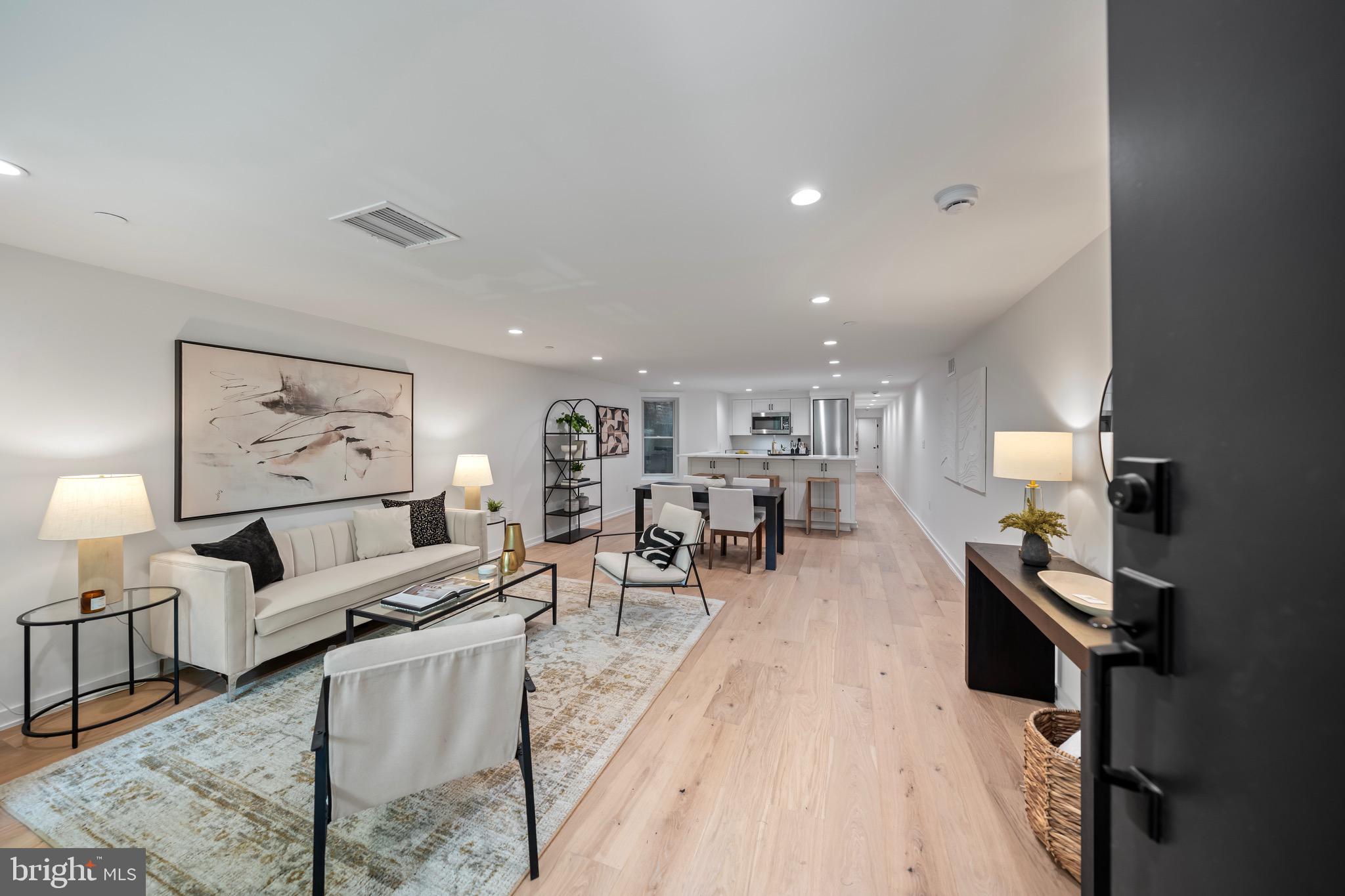 CAPITOL HILL - Residential Income