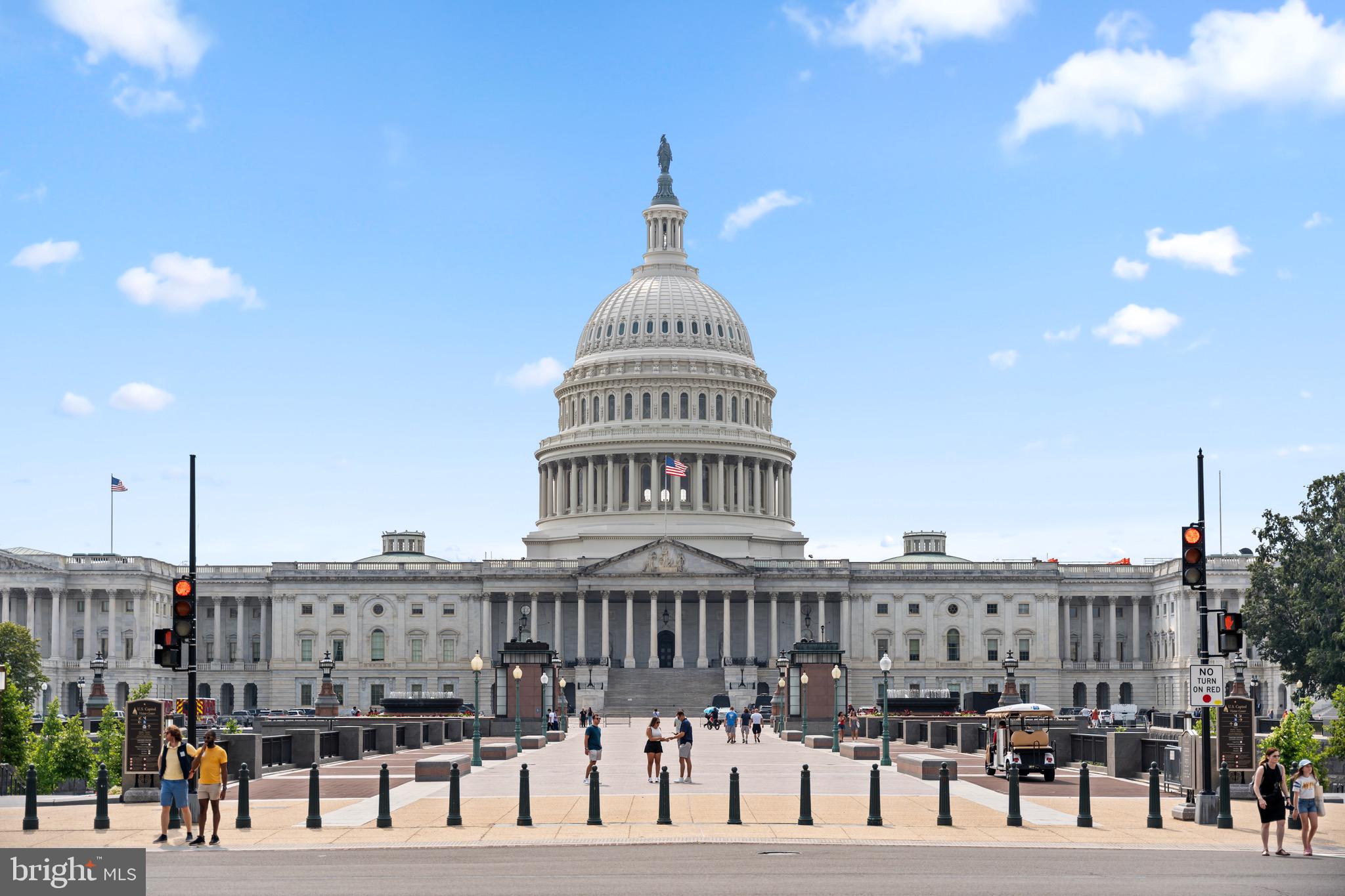 CAPITOL HILL - Residential Income