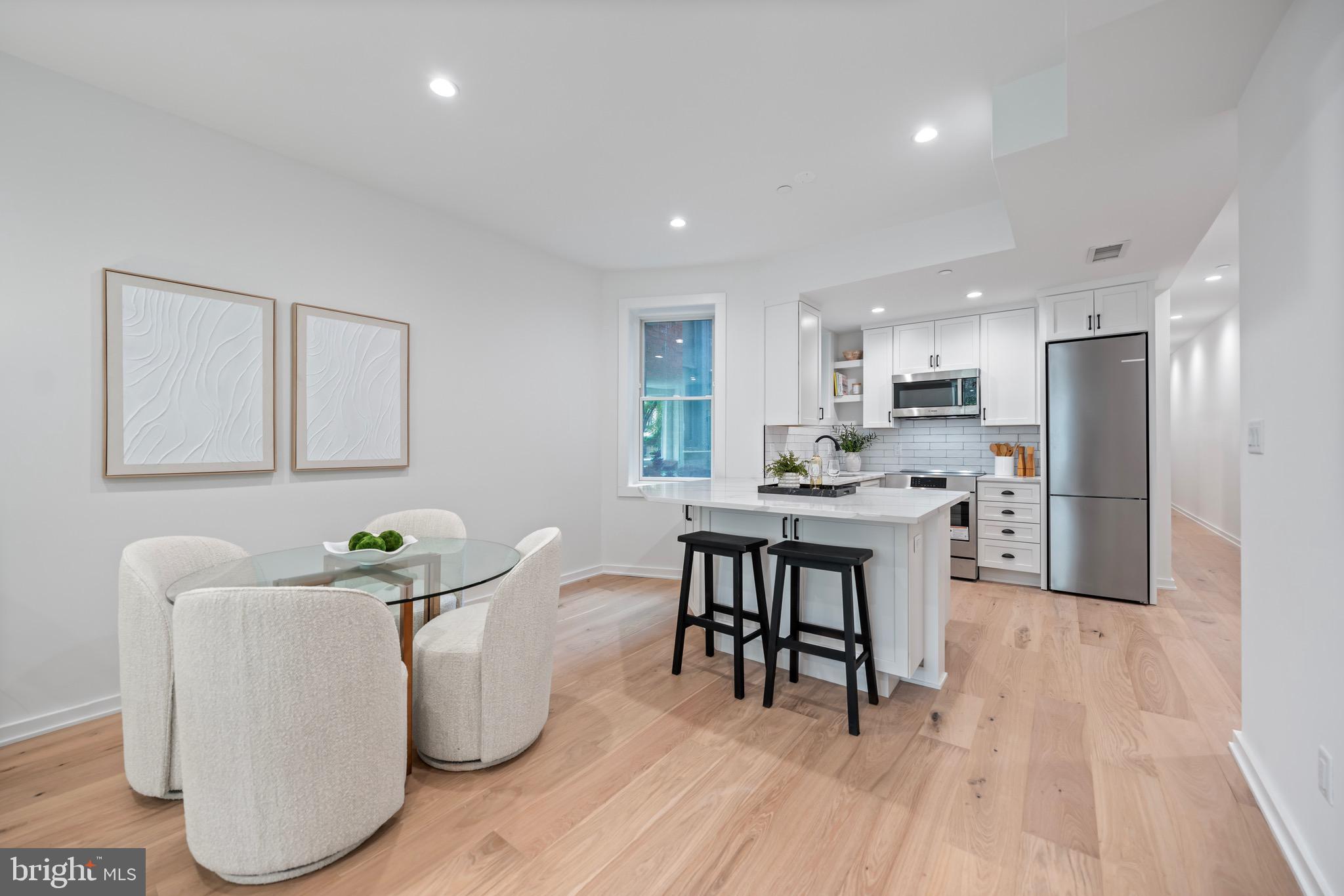 CAPITOL HILL - Residential Income