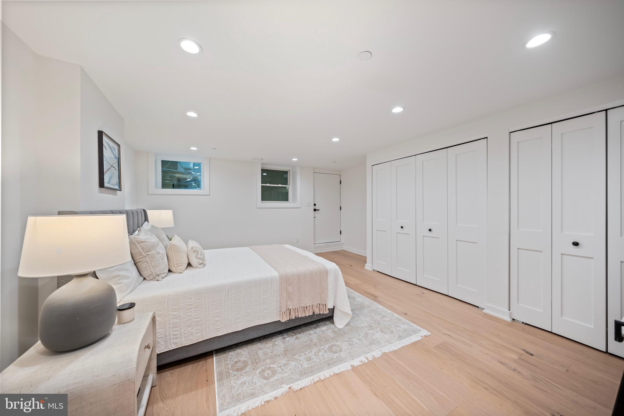 CAPITOL HILL - Residential Income