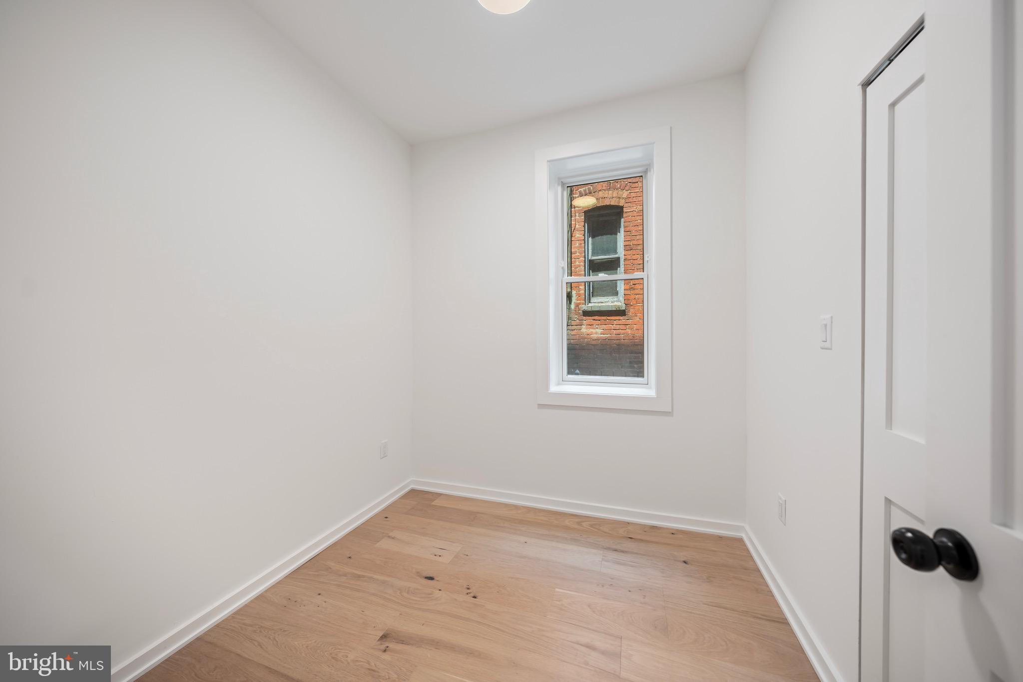 CAPITOL HILL - Residential Income