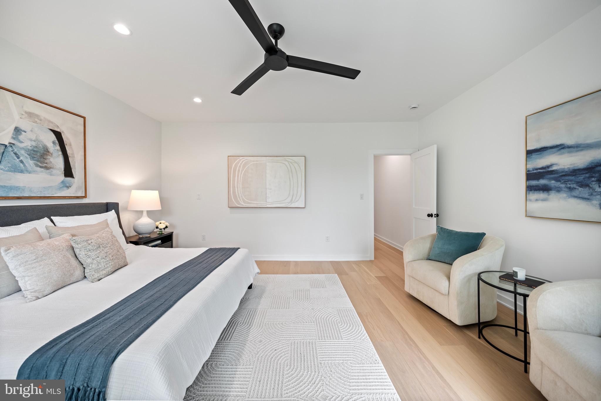 CAPITOL HILL - Residential Income