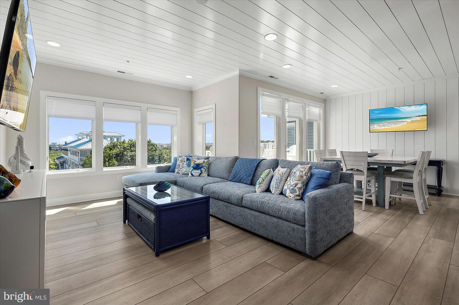 ESTATES AT INLET ISLE - Residential