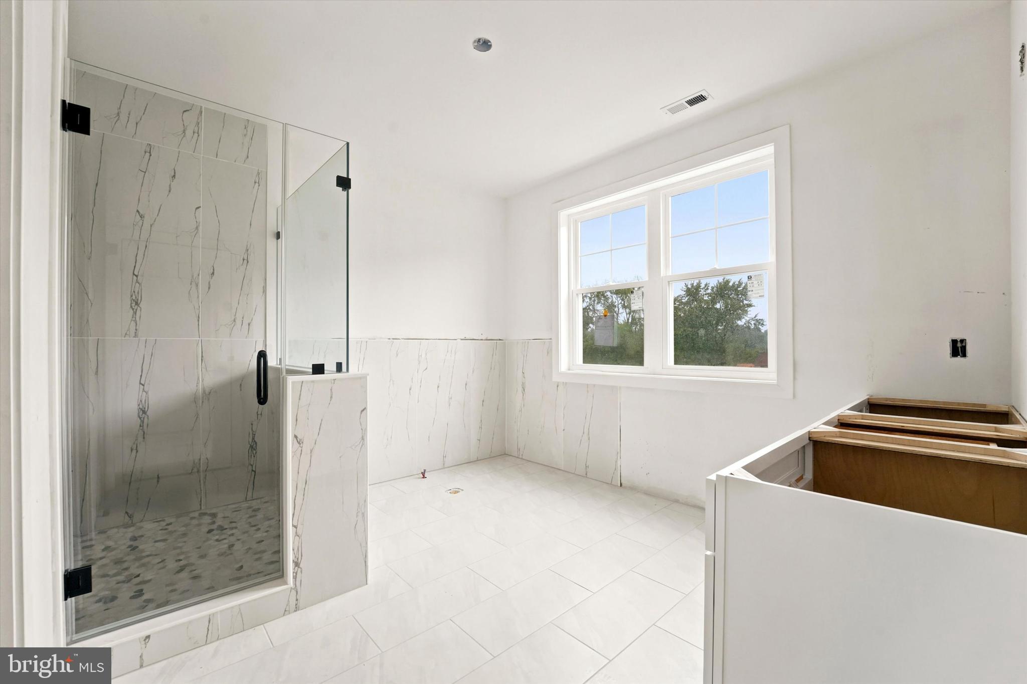 TANGLEWOOD - Residential
