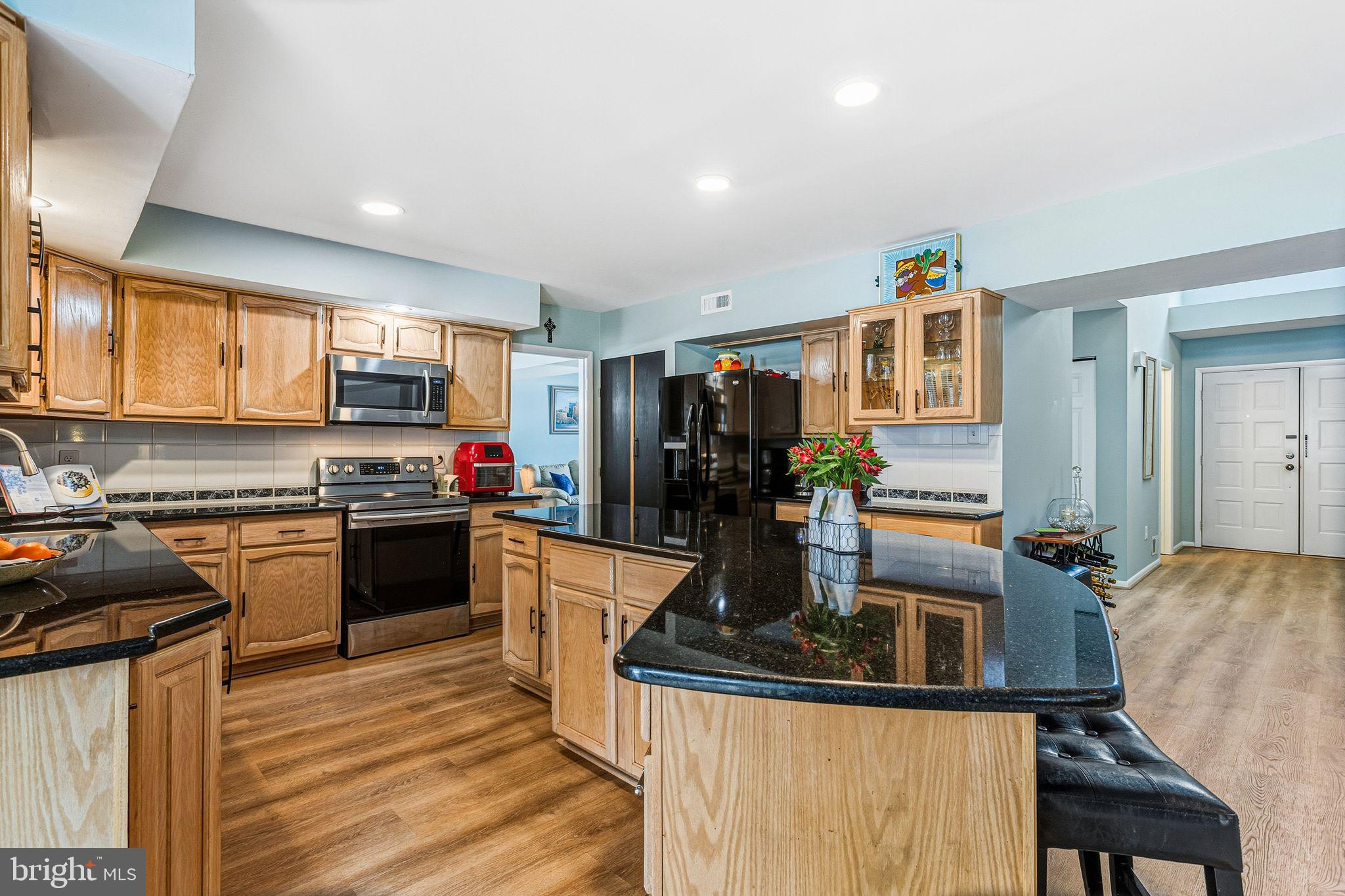 PEBBLE CREEK - Residential