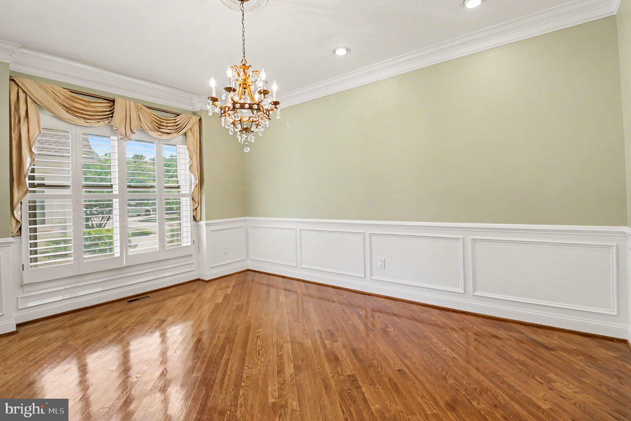 BLUE BELL CC - Residential
