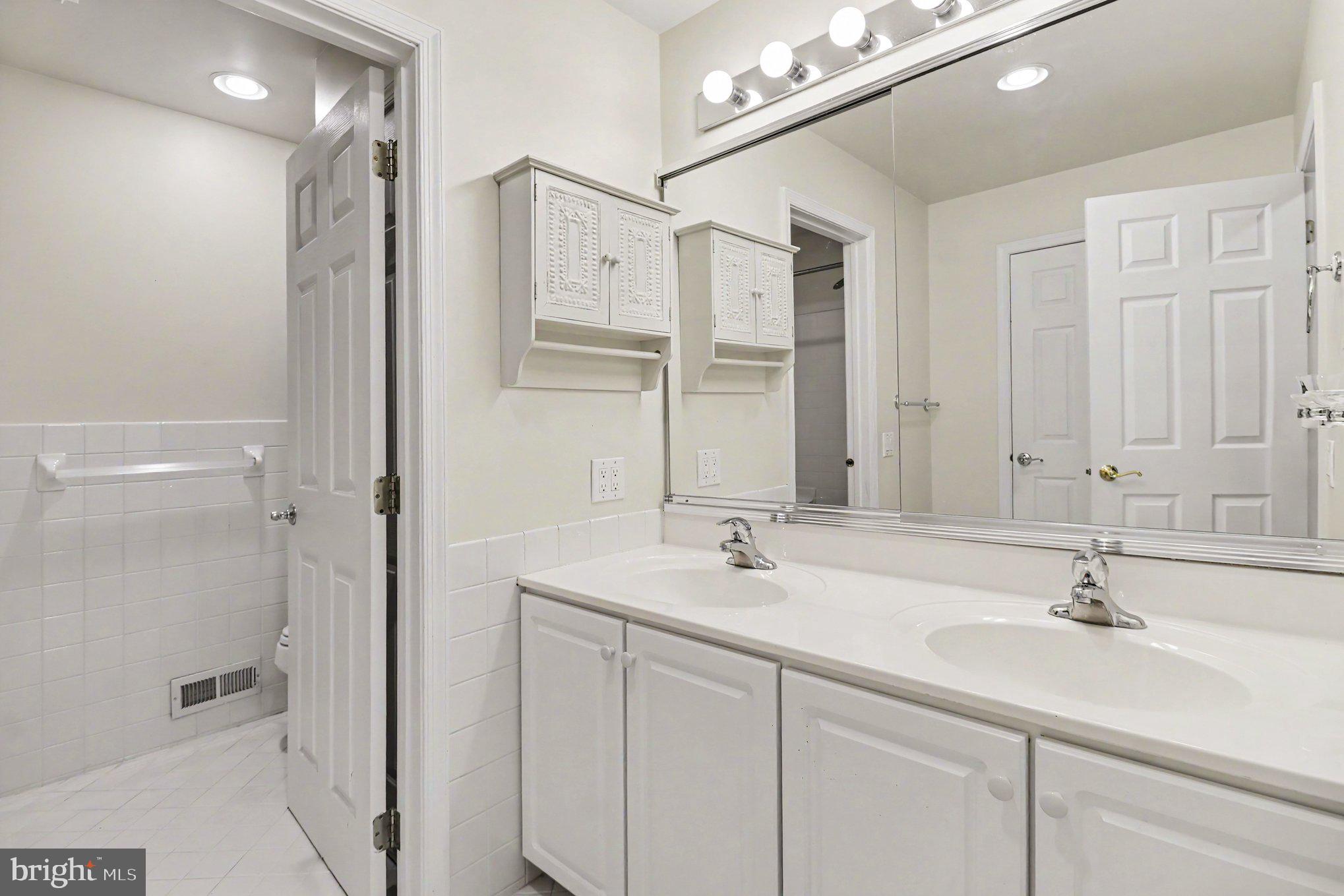 BLUE BELL CC - Residential